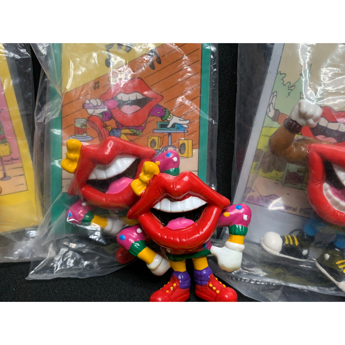 1989 Hardees Tang Trio Complete Set 4 Sealed Figures Pin Extras Vintage
