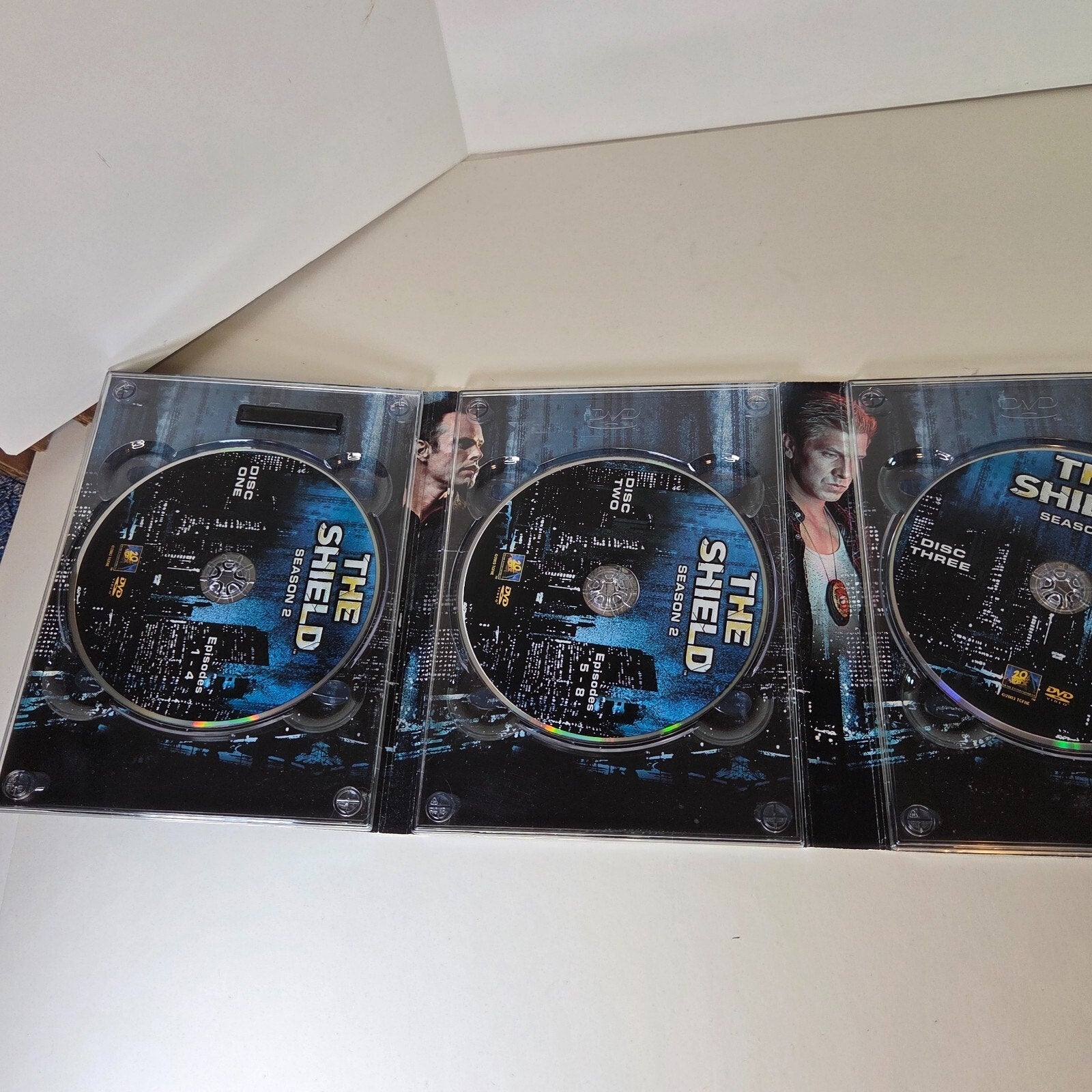 The Shield Season 1 & 2 FX