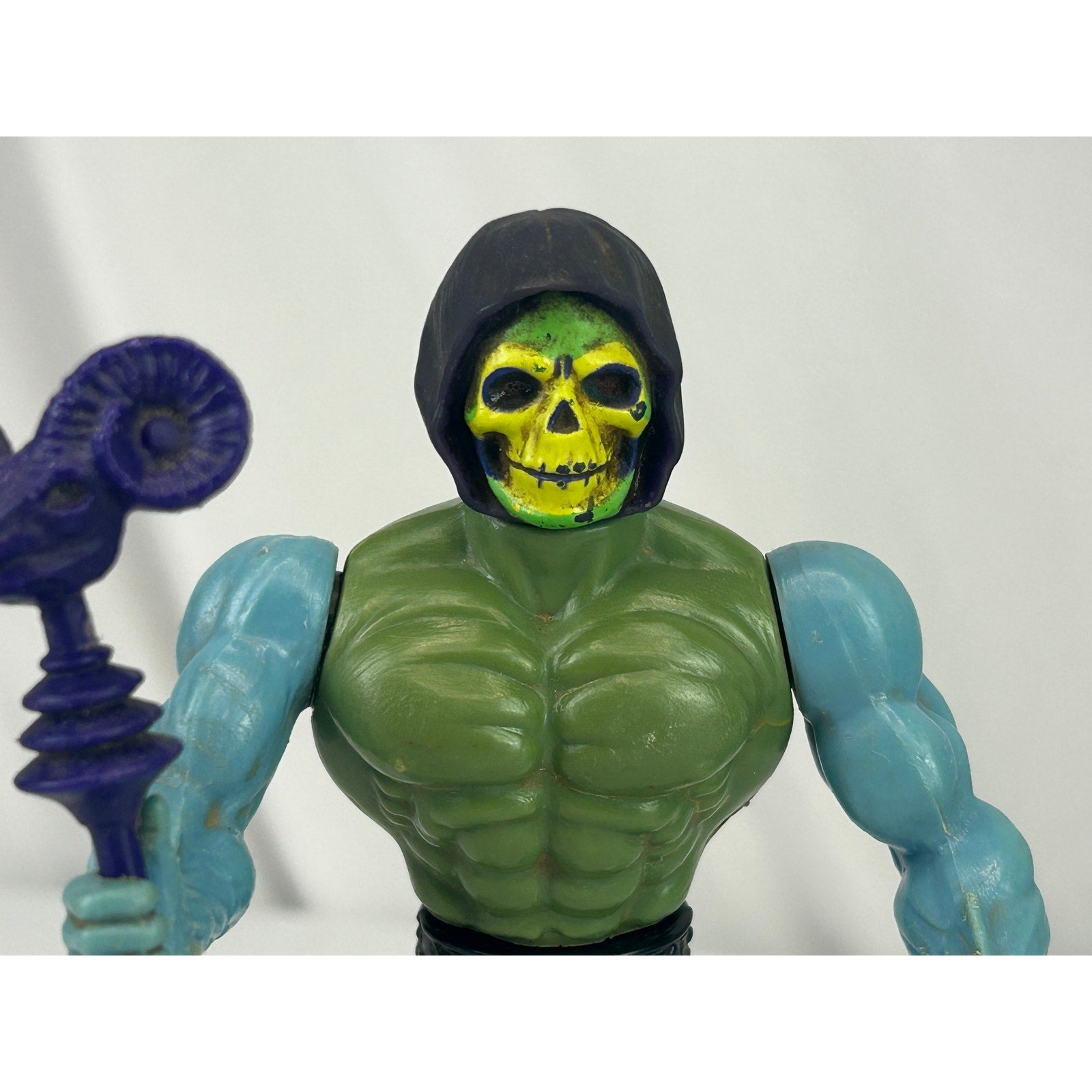 Vintage MOTU Skeletor Figure Complete w Havoc Staff Mattel 1982