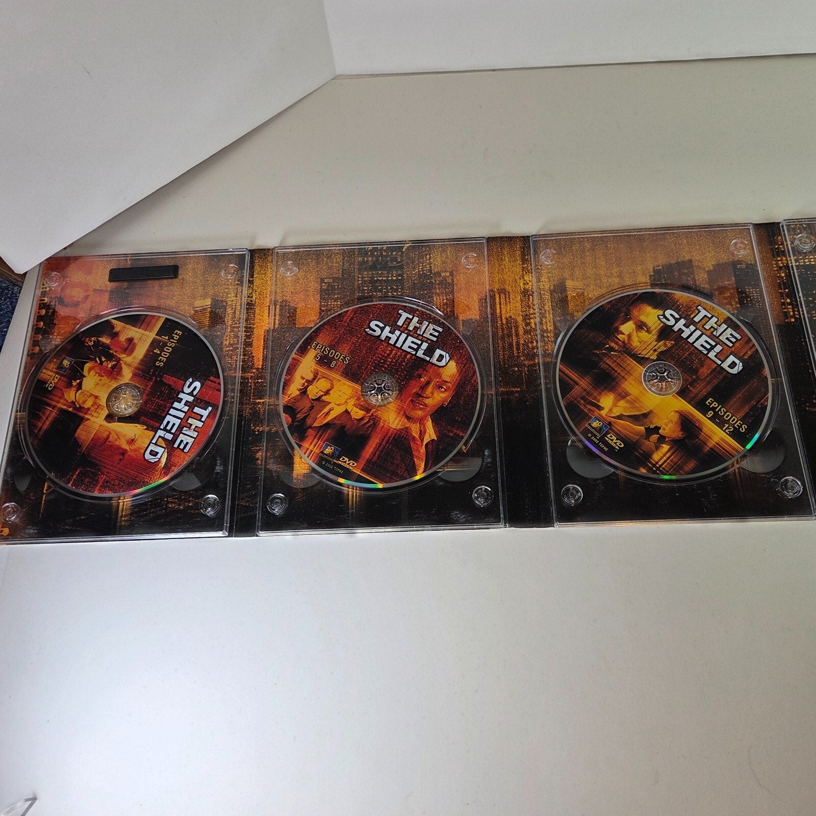 The Shield Season 1 & 2 FX