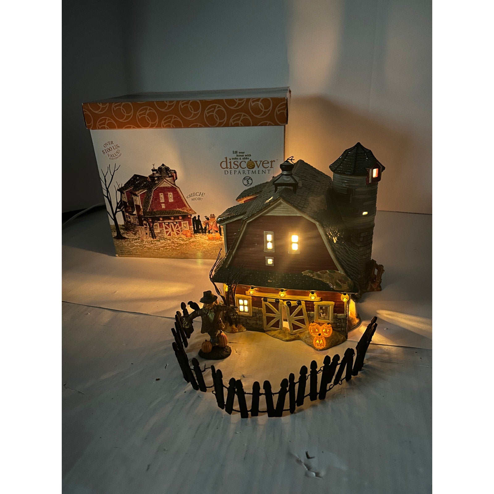 Dept 56 Haunted Barn Halloween Lighted Sound Building