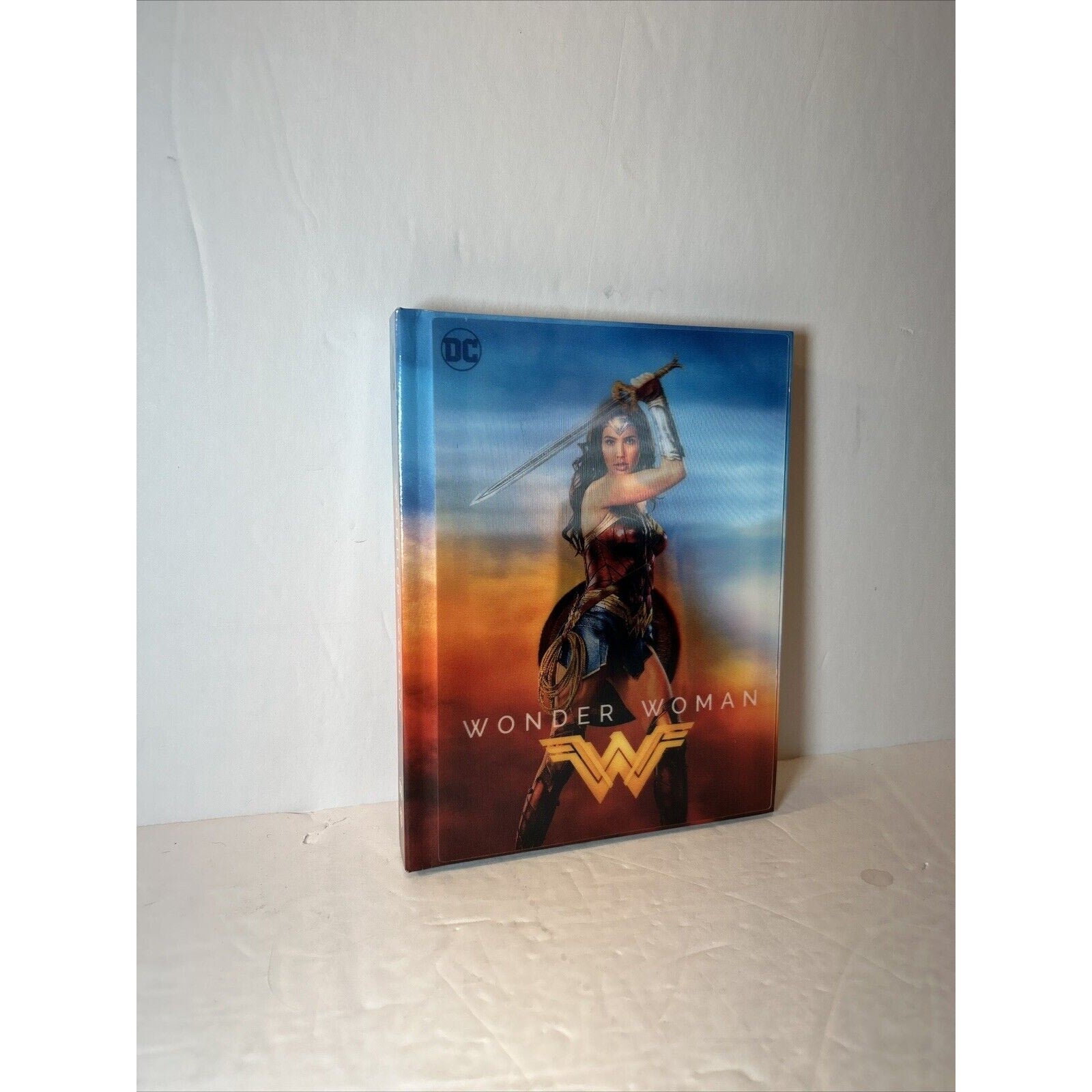 Wonder Woman Blu-ray DVD, 2017, 2-Disc Set Target Exclusive Lenticular Digibook