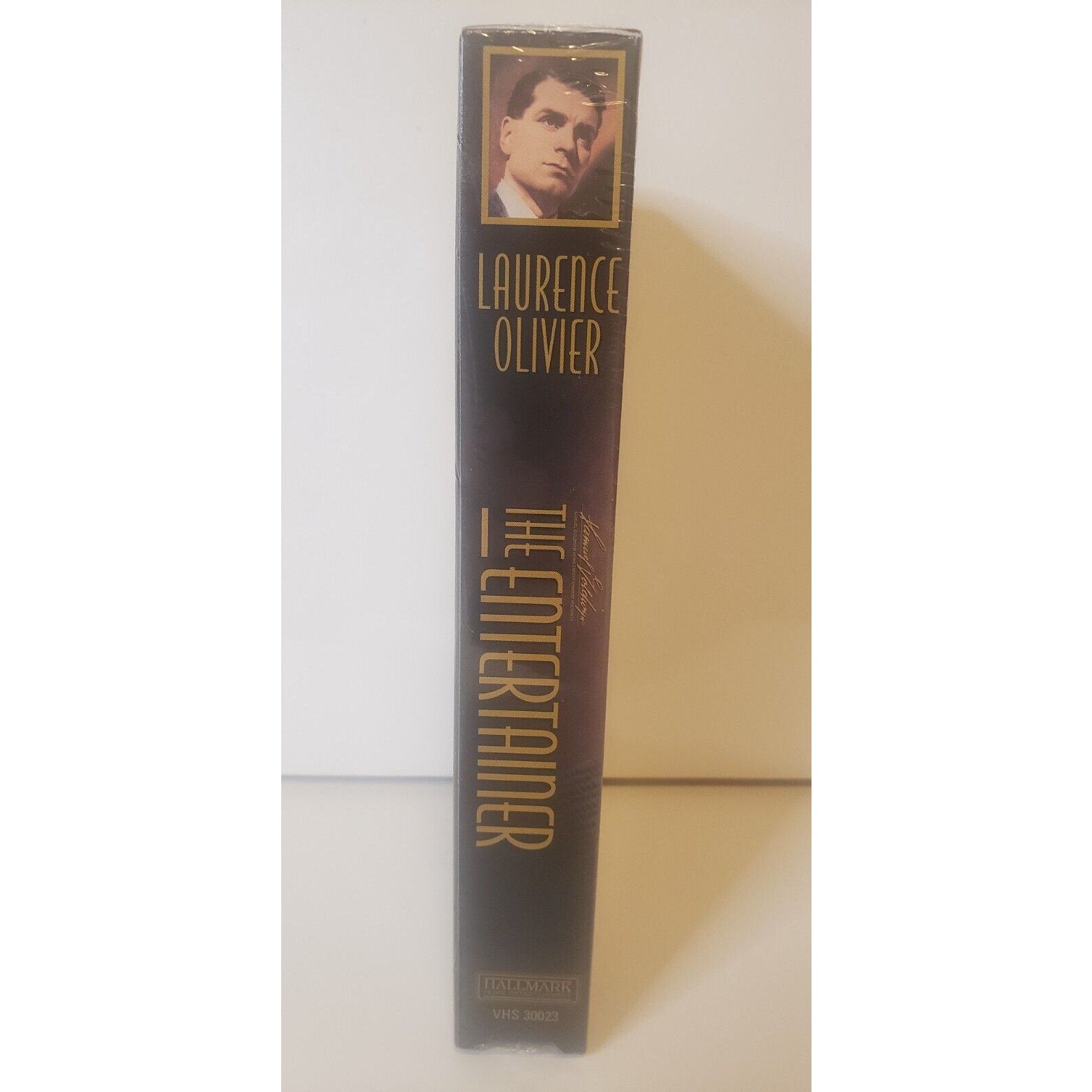 The Entertainer 1960 VHS New Sealed 1995 Presented in Black & White Laurence Olivier