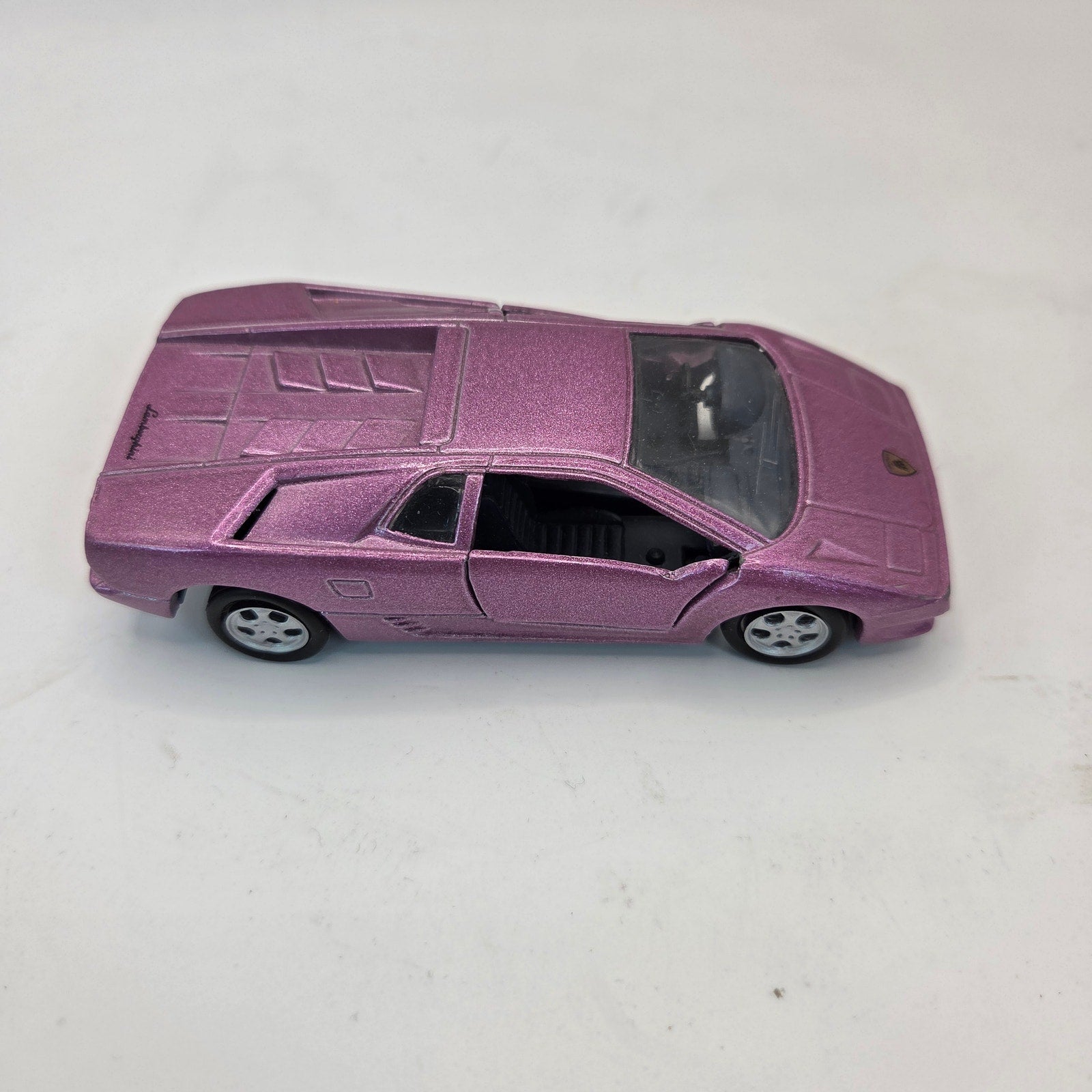 Maisto Lamborghini Diablo 1:40 Diecast Pullback Car Purple Model w/ Doors