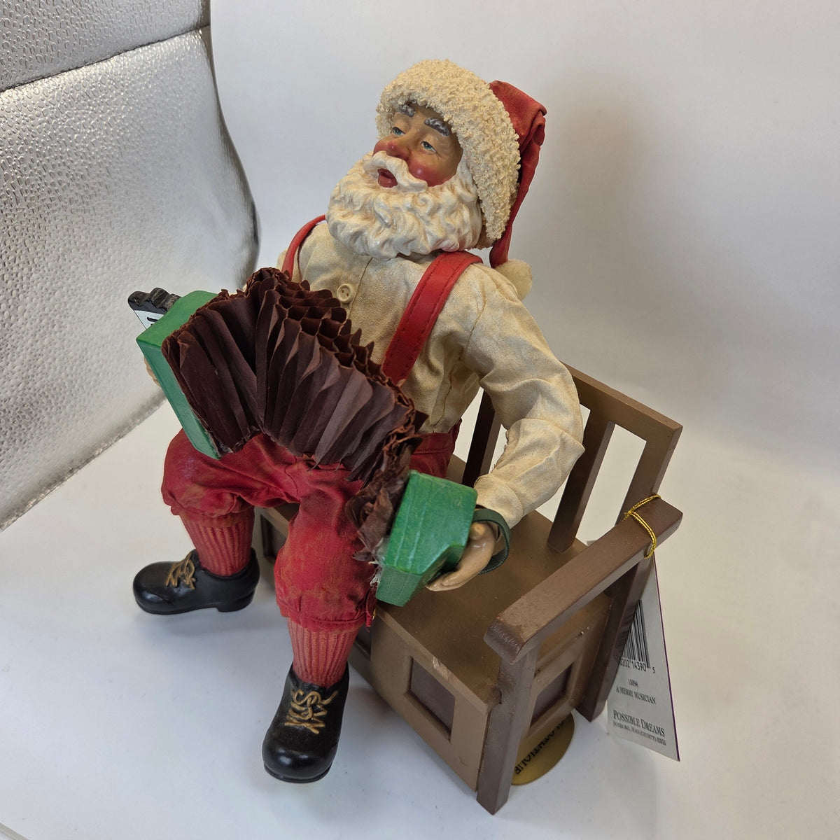 Possible Dreams Clothtique A Merry Musician Santa 15094 Musical Figure