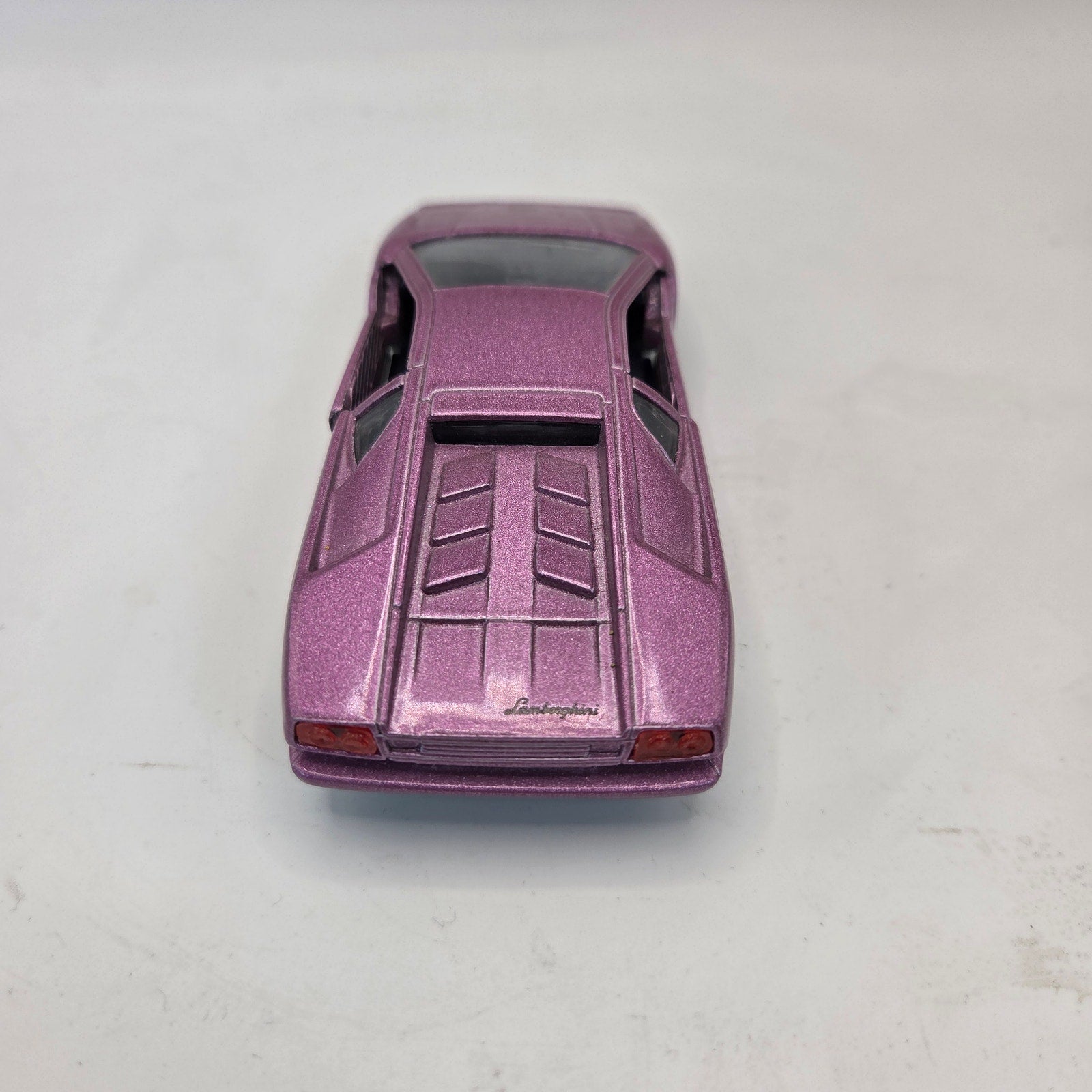 Maisto Lamborghini Diablo 1:40 Diecast Pullback Car Purple Model w/ Doors