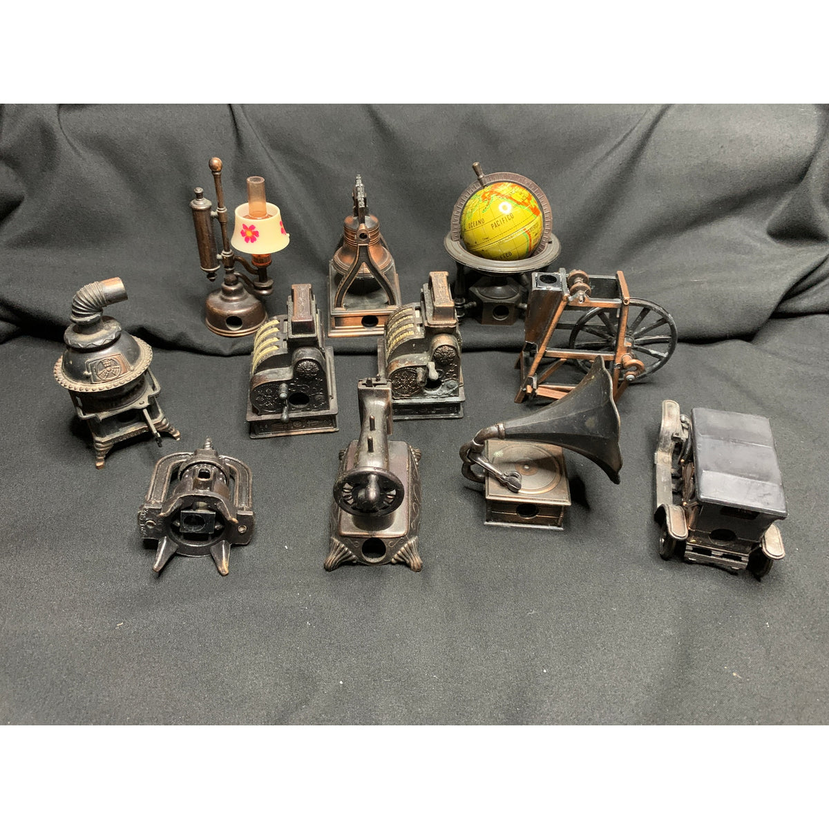 Vintage Metal Pencil Sharpeners Lot of 11 Hong Kong China Moving Parts