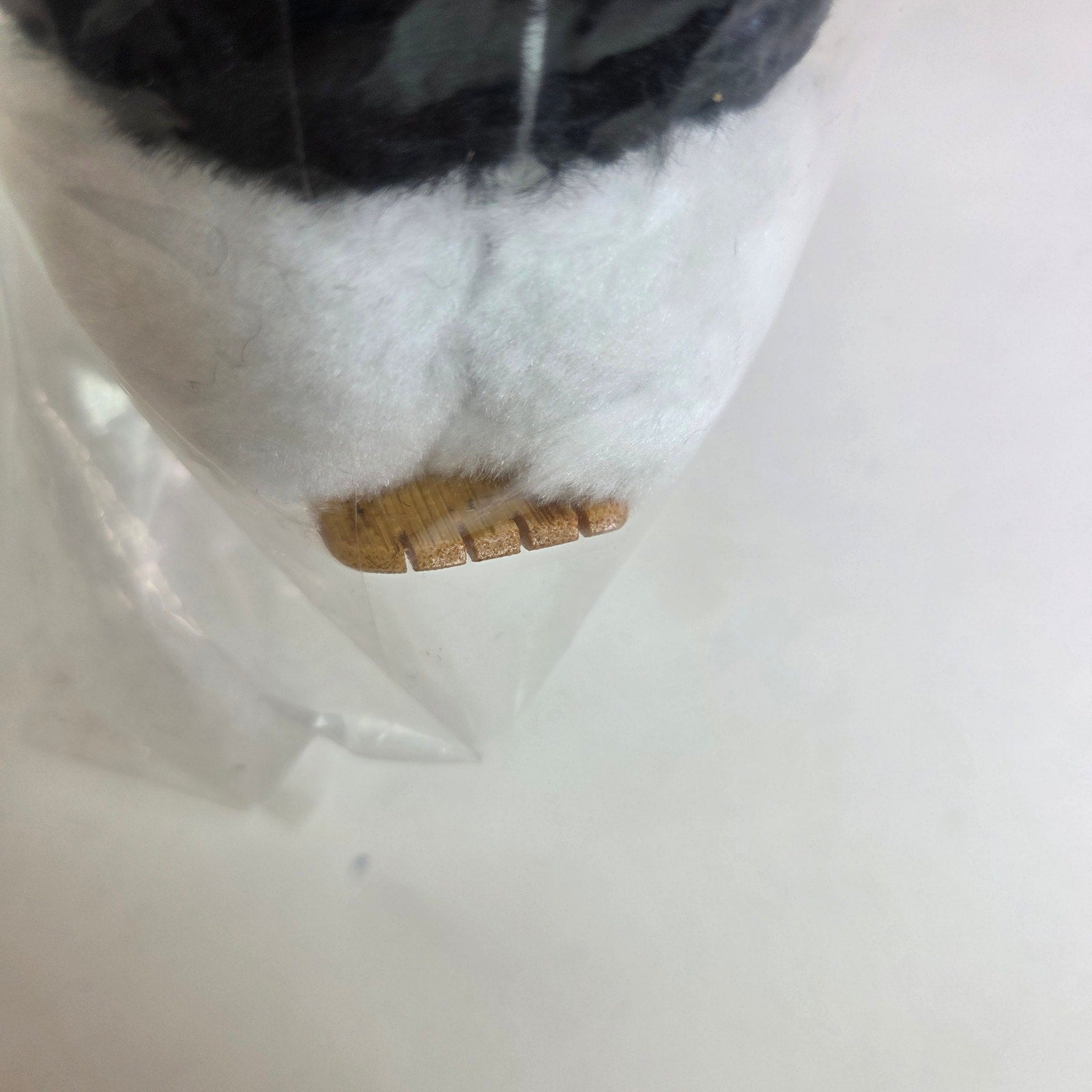 Black & White Cat Plush Novelty Back Scratcher – 16" Wooden Handle