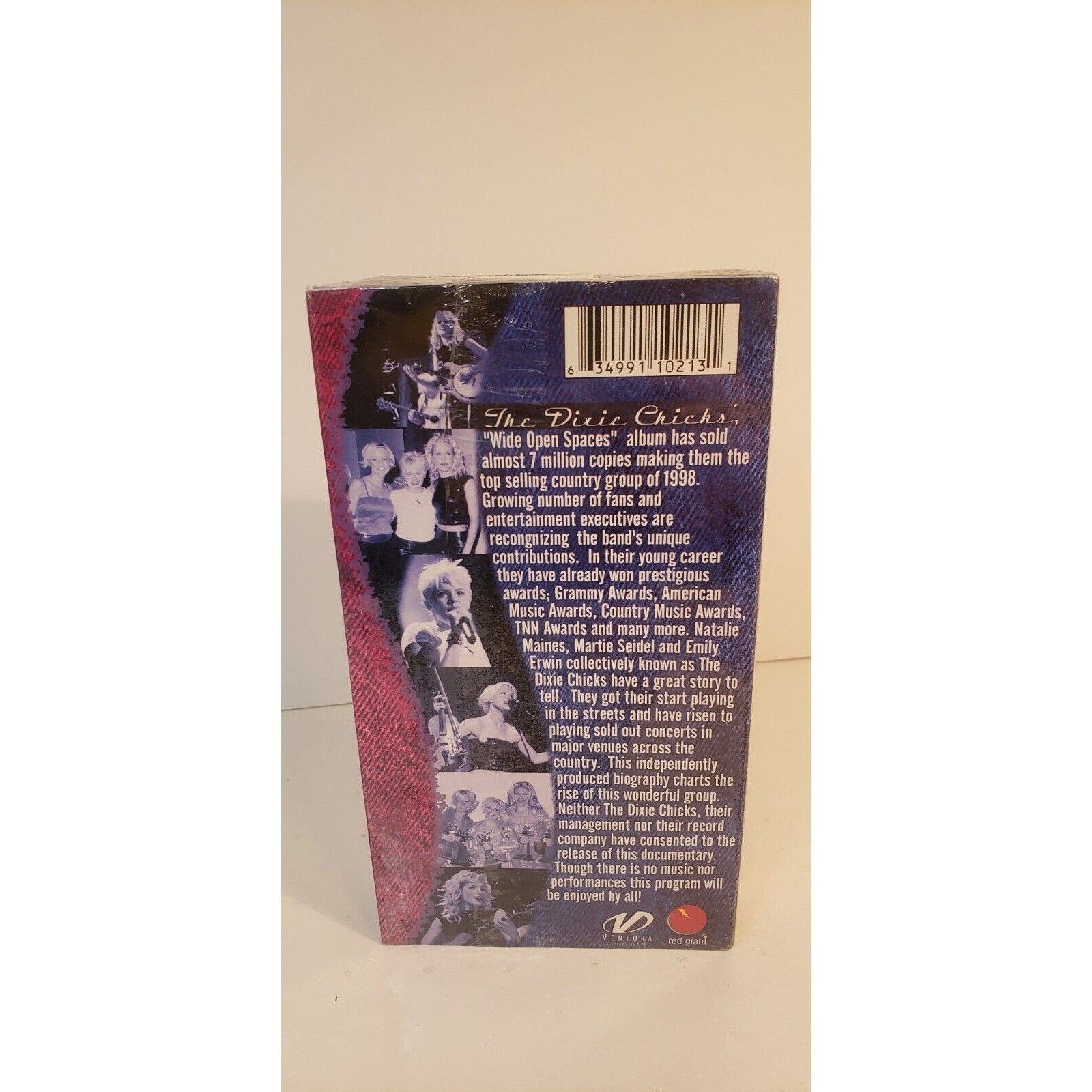 The Dixie Chicks: Chicks Rule (VHS, 2000) Sticker included