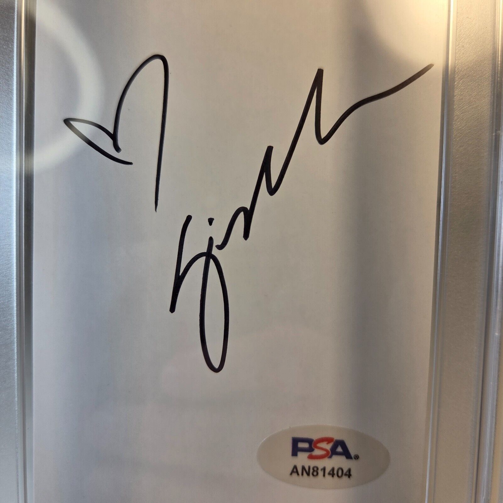 Gisele Bundchen Signed 3x5 Cut Signature w/Heart PSA DNA Slab