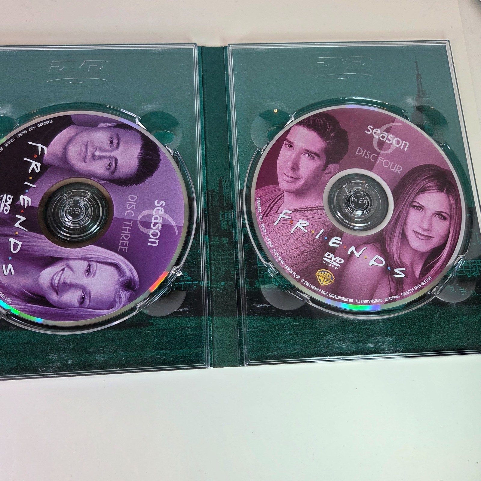 Friends - The Complete Sixth Season (DVD 4-Disc Set)