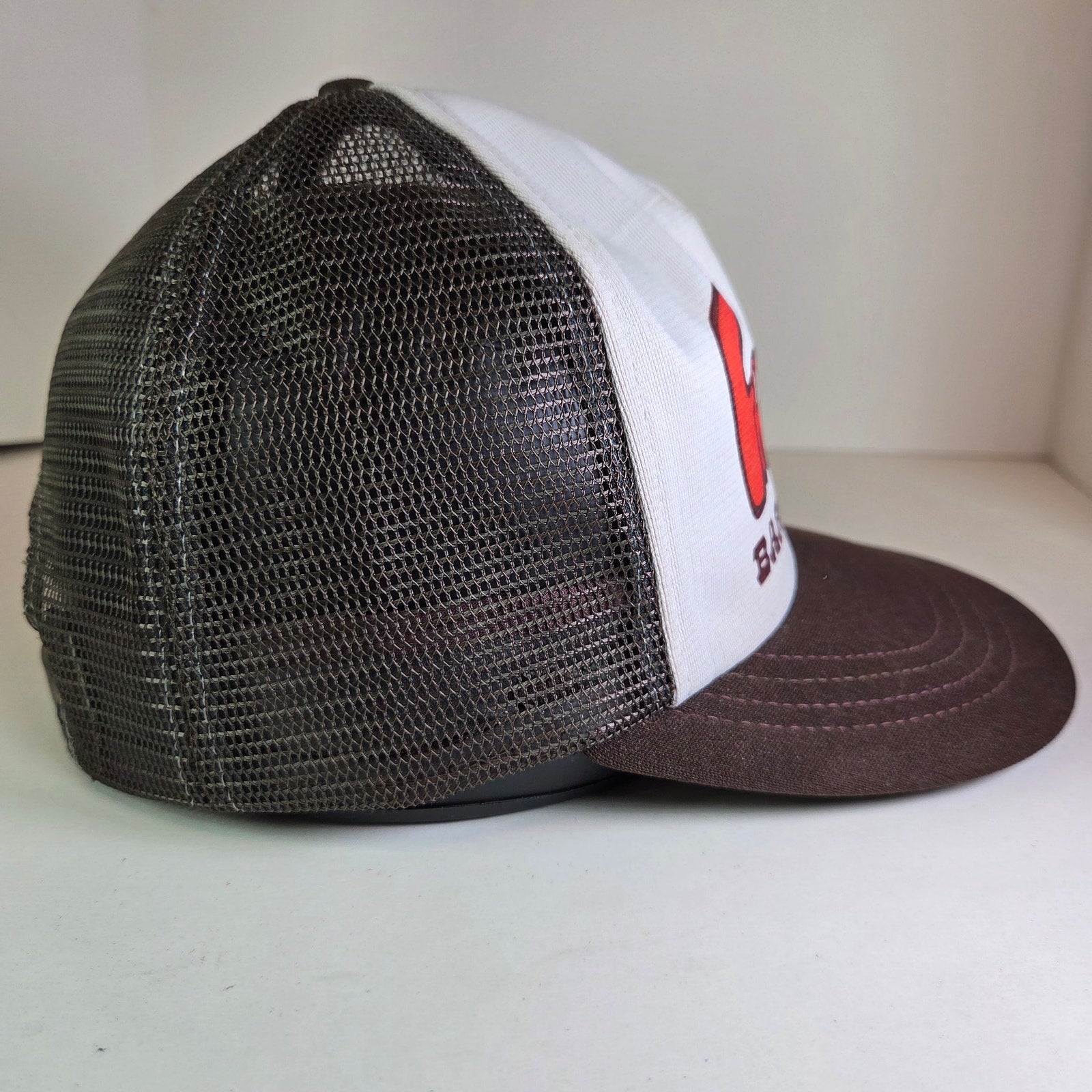 Vintage Frontier Bar & Eatery Trucker Hat Snapback Mesh Cap Brown White USA