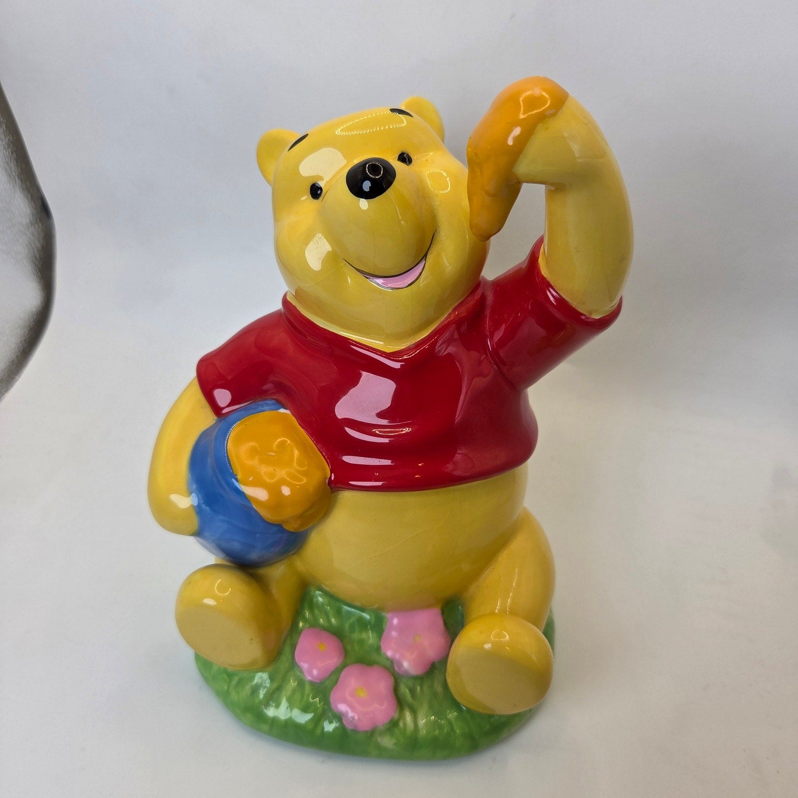 Disney Winnie the Pooh Enesco Ceramic Piggy Bank 8" Honey Pot Coin Bank