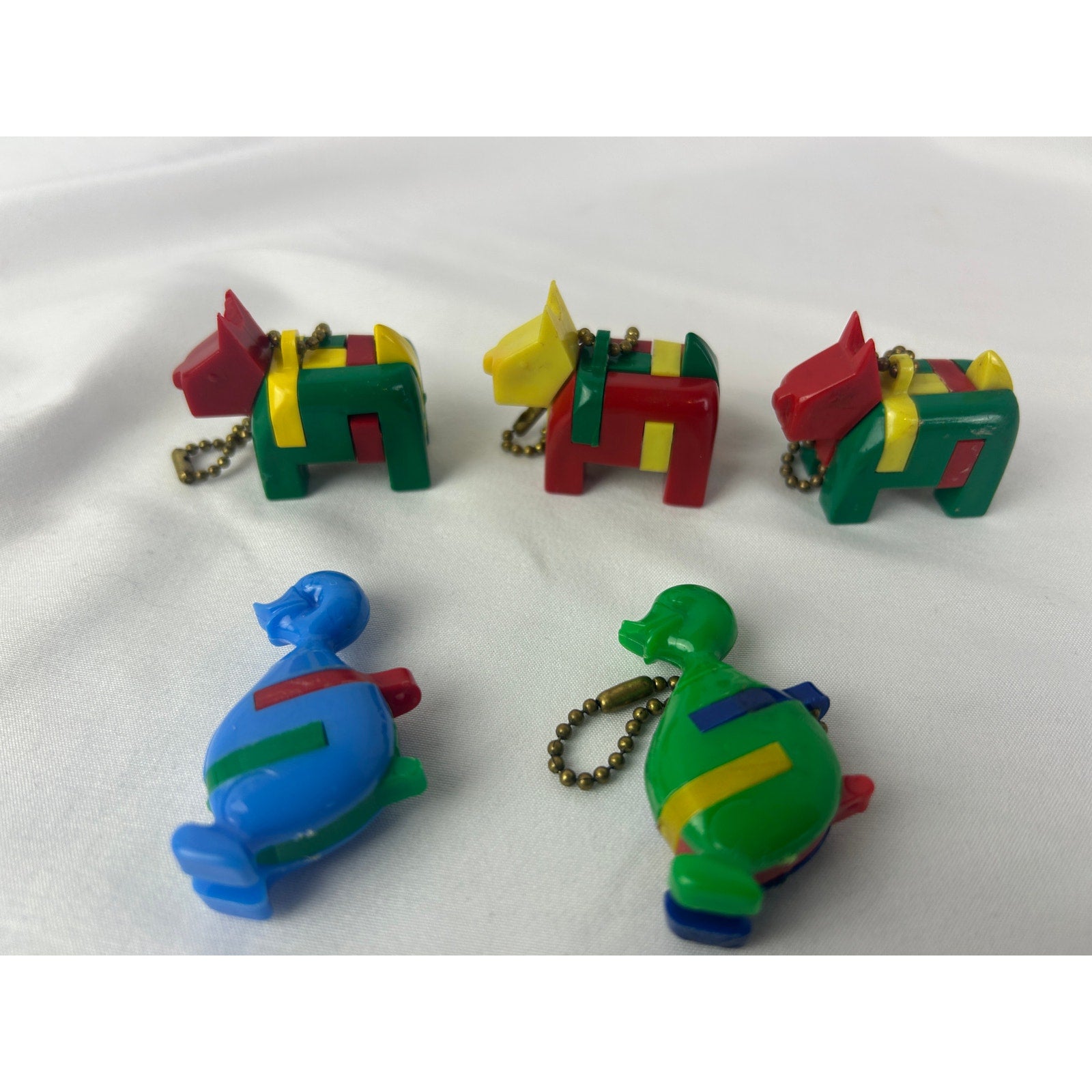 Vintage 1950s Animal Puzzle Keychain Lot Cows Ducks Plastic Toys
