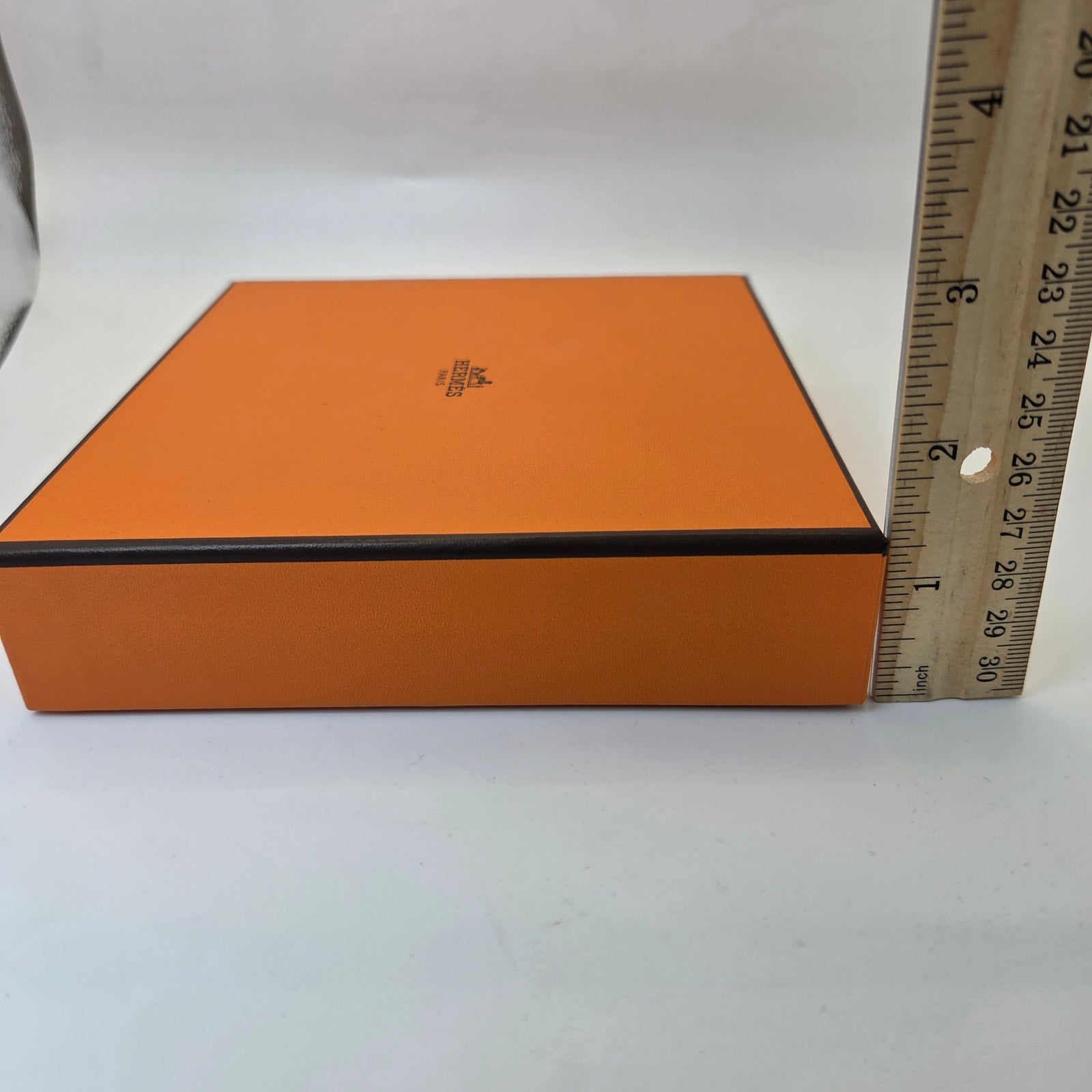 Hermès Paris Orange Presentation Gift Box Empty w/ Insert 6x6x1.25