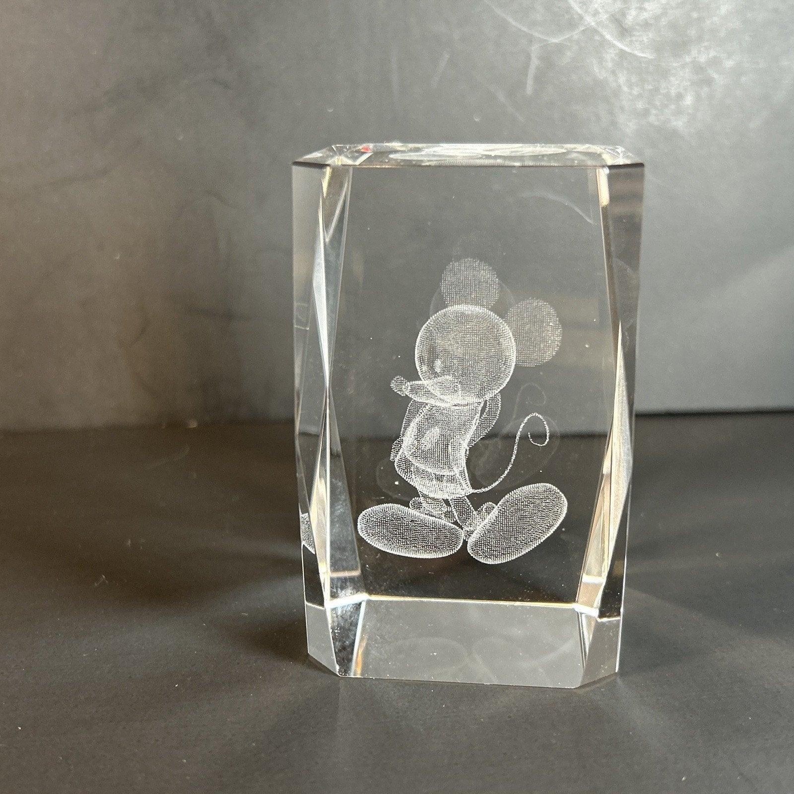 Bashful Mickey Mouse 3d Etched Disney Crystal Glass 3"x2" Paper Weight