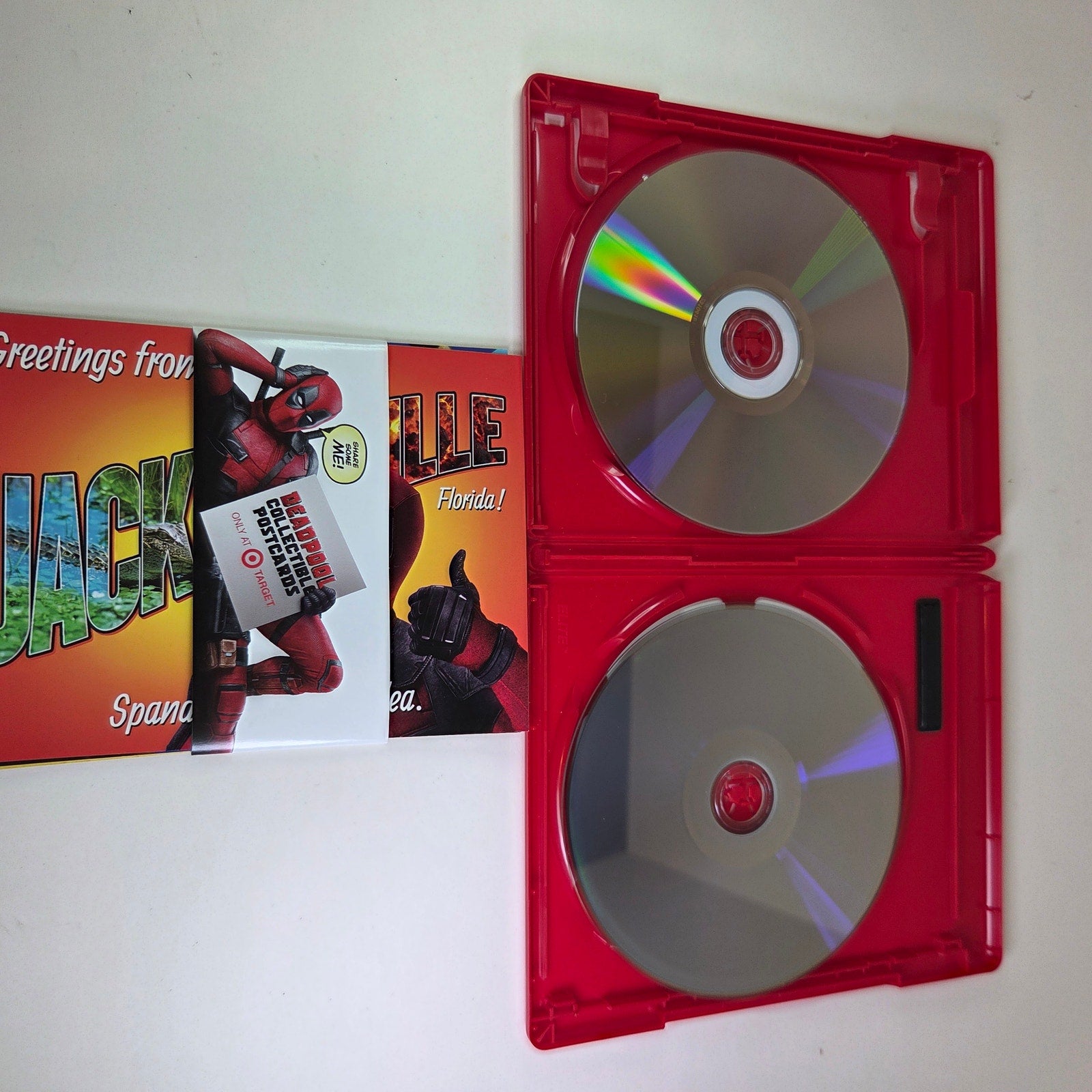 Deadpool Blu-ray DVD Digital HD Target Exclusive Slipcover + Postcards