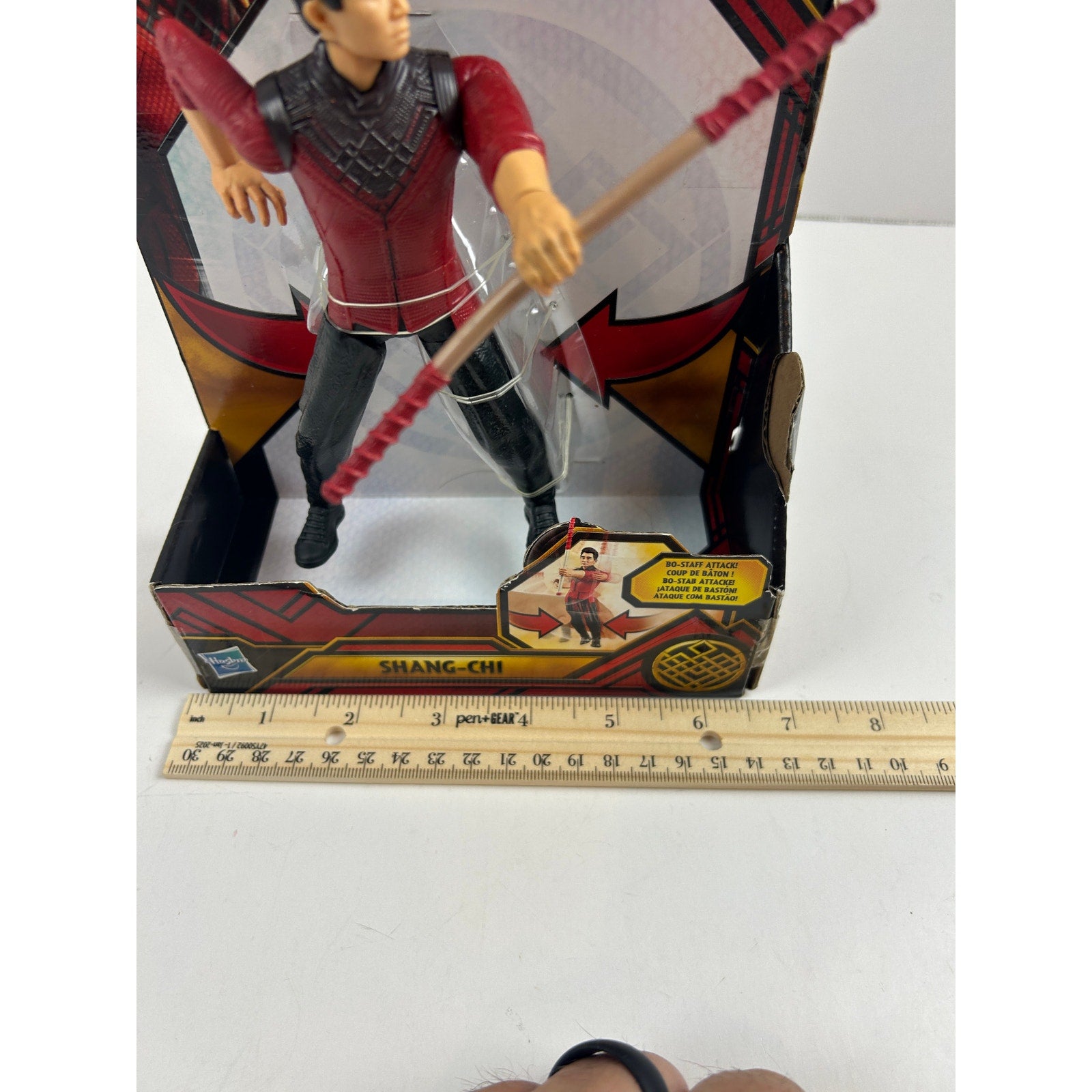 Hasbro Marvel Shang-Chi Legend of the Ten Rings Shang-Chi Bo-Staff Attack Figure