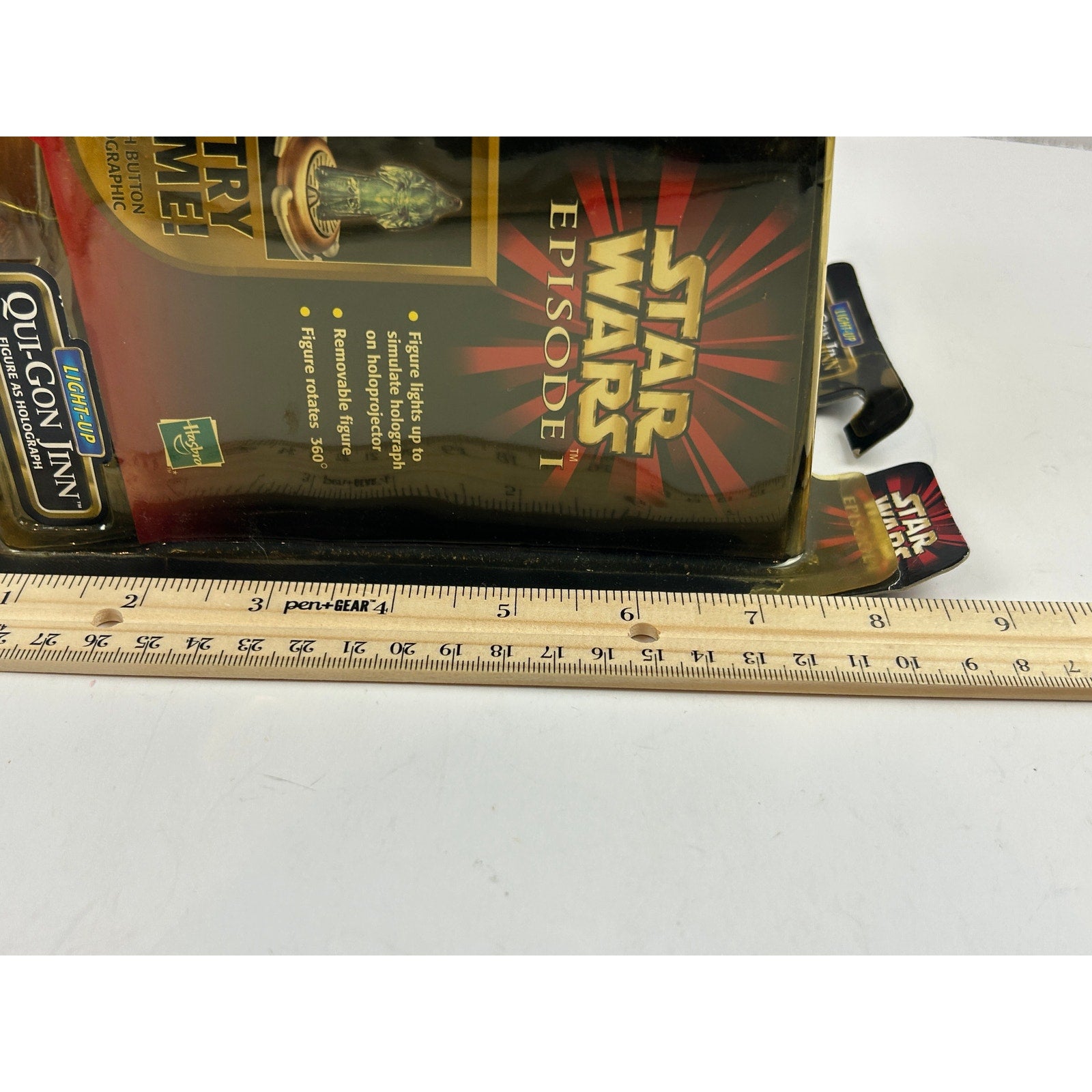 Star Wars Episode I Qui-Gon Jinn Light-Up Holograph NEW Sealed (Packaging Wear)