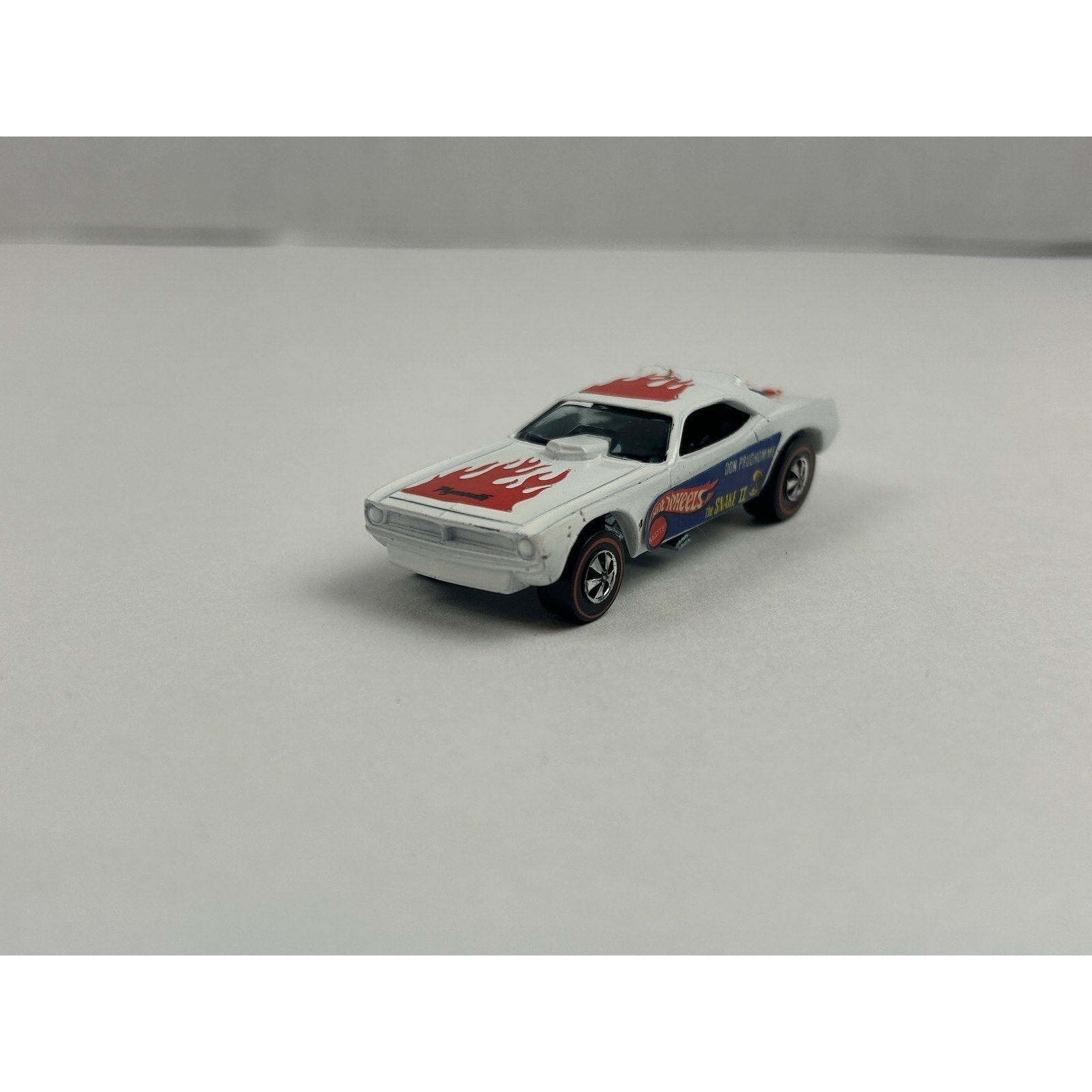 Vintage Hot Wheels Redline Snake II White Redline Car Mattel Button 1969