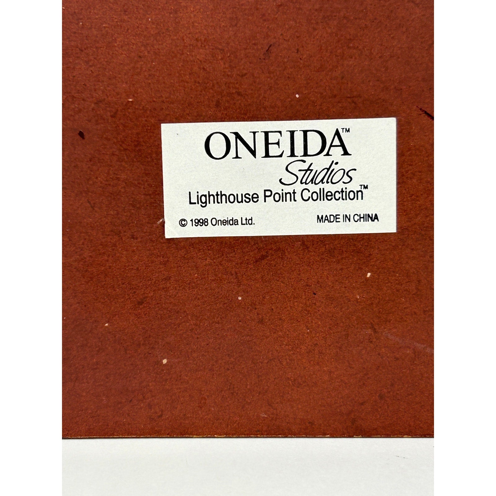 Oneida Studios Lighthouse Point Collection San Luis Obispo CA 1998 Figurine