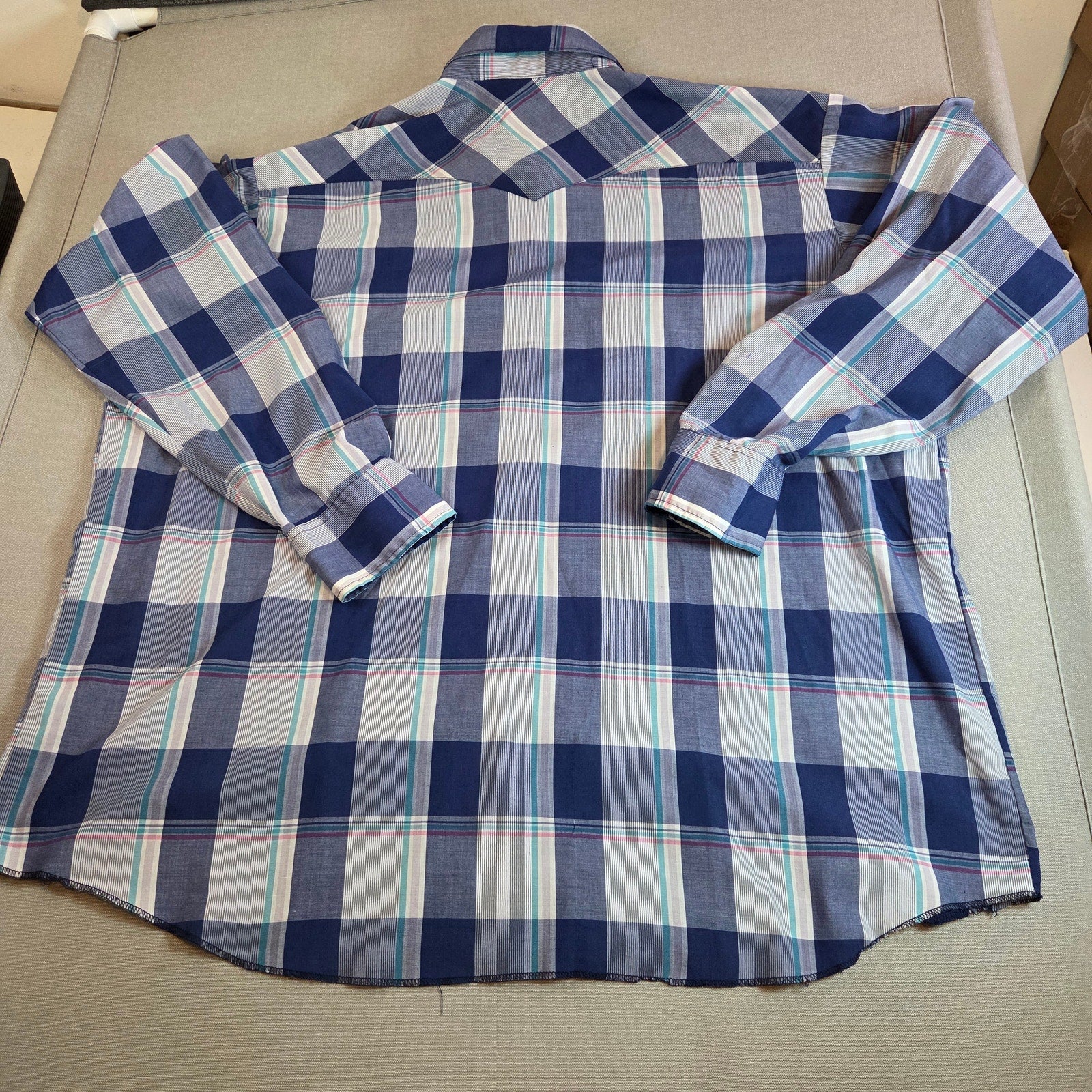 Wrangler 3XT Tall Man Pearl Snap Western Shirt Blue Plaid Flawed Sleeves