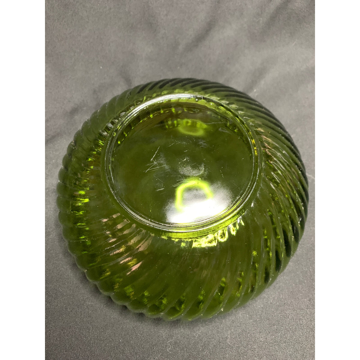 Vintage 1960s E.O. Brody M2000 Green Glass Ribbed Scalloped Bowl USA