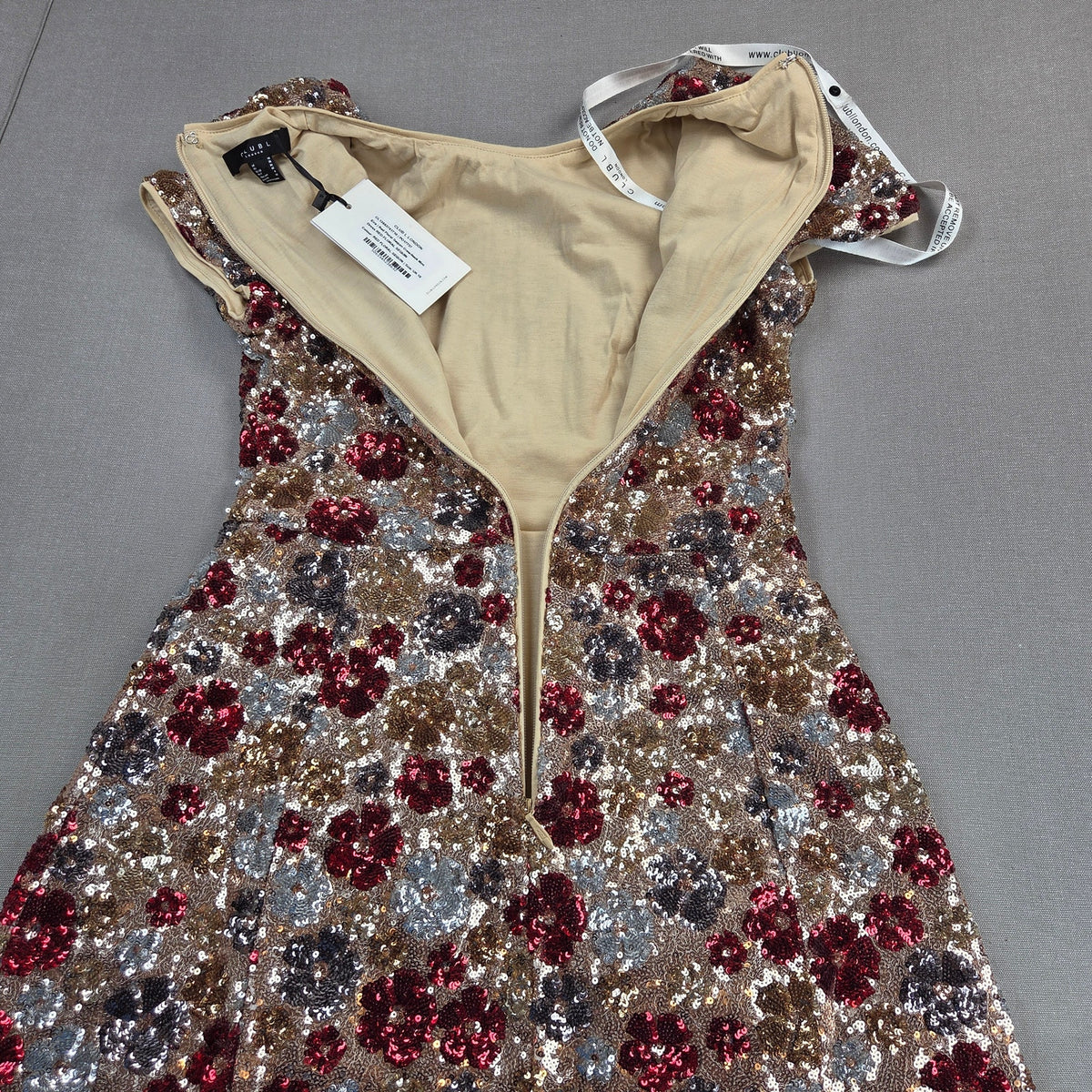 Club L London Eira Red Floral Sequin Short Sleeve A-Line Mini Dress US 6 NWT