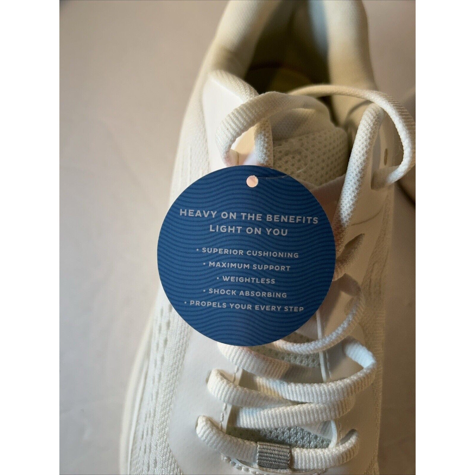 Easy Spirit Mel8 Walking Shoes Women’s Size 10 White Comfort Sneakers NEW