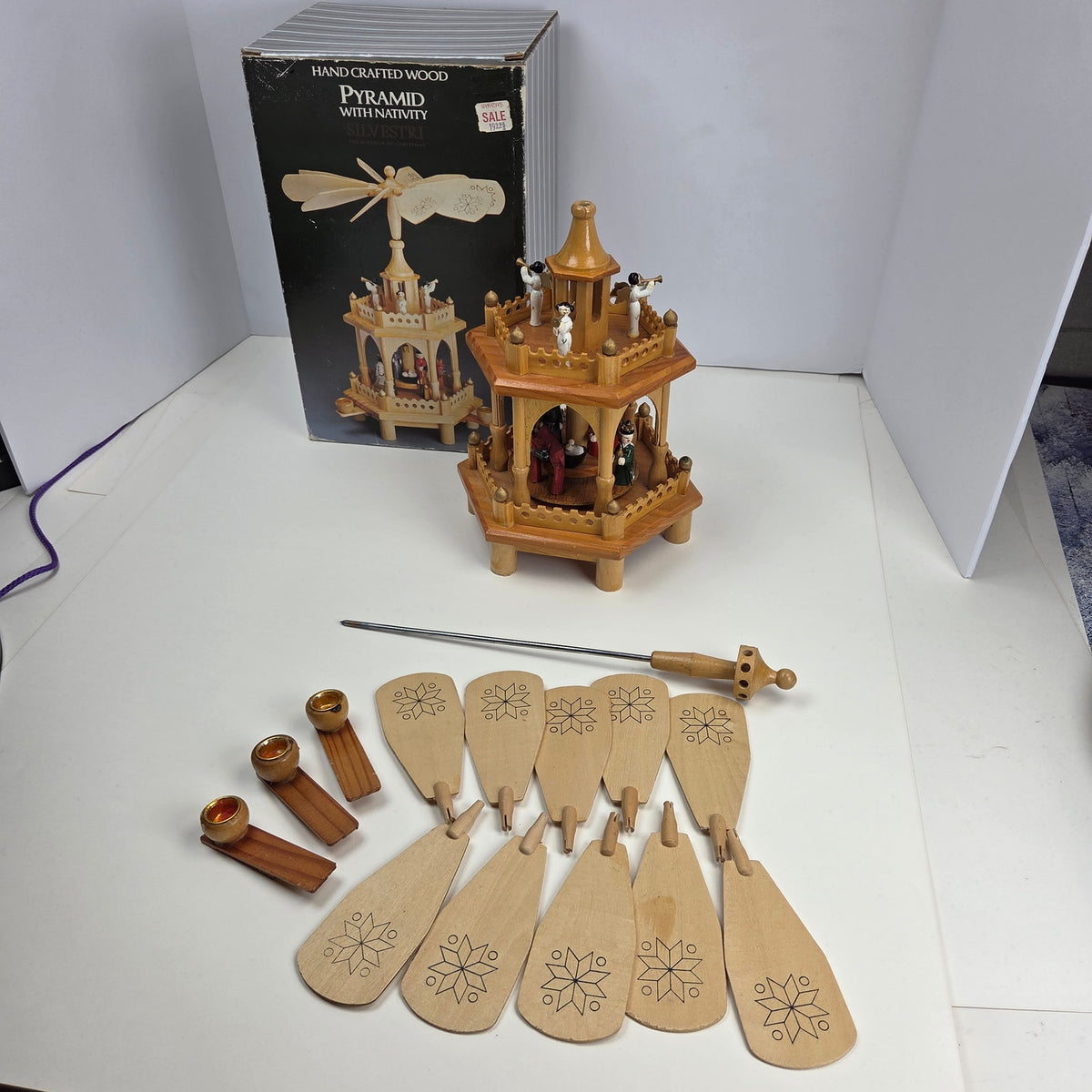 Silvestri Hand Crafted Wood 2 Tier Nativity Christmas Pyramid Box 13" Vintage