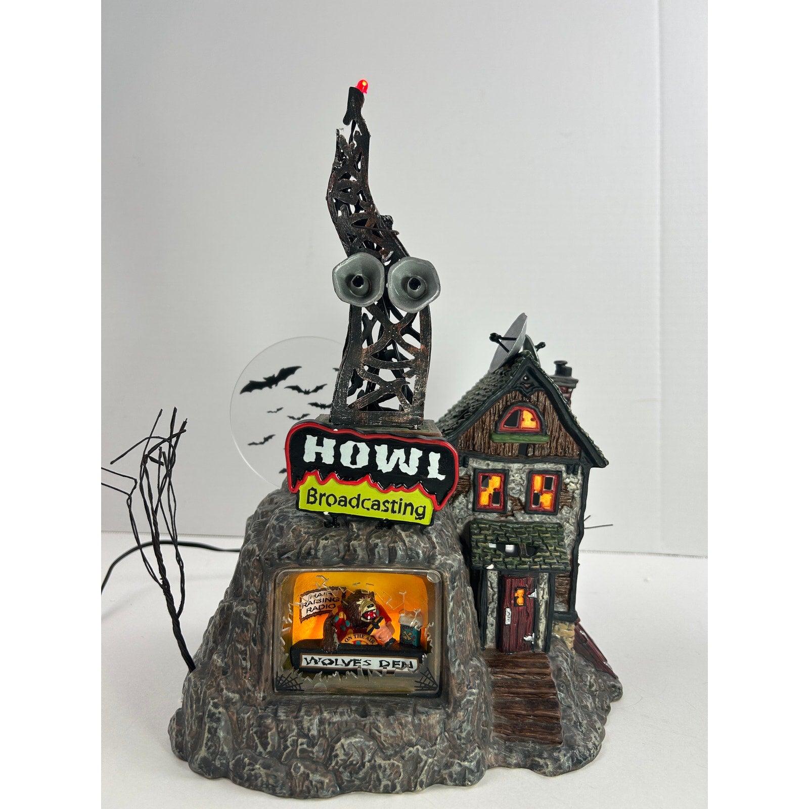 Department 56 HOWL Broadcasting Snow Village Halloween Lighted Radio House