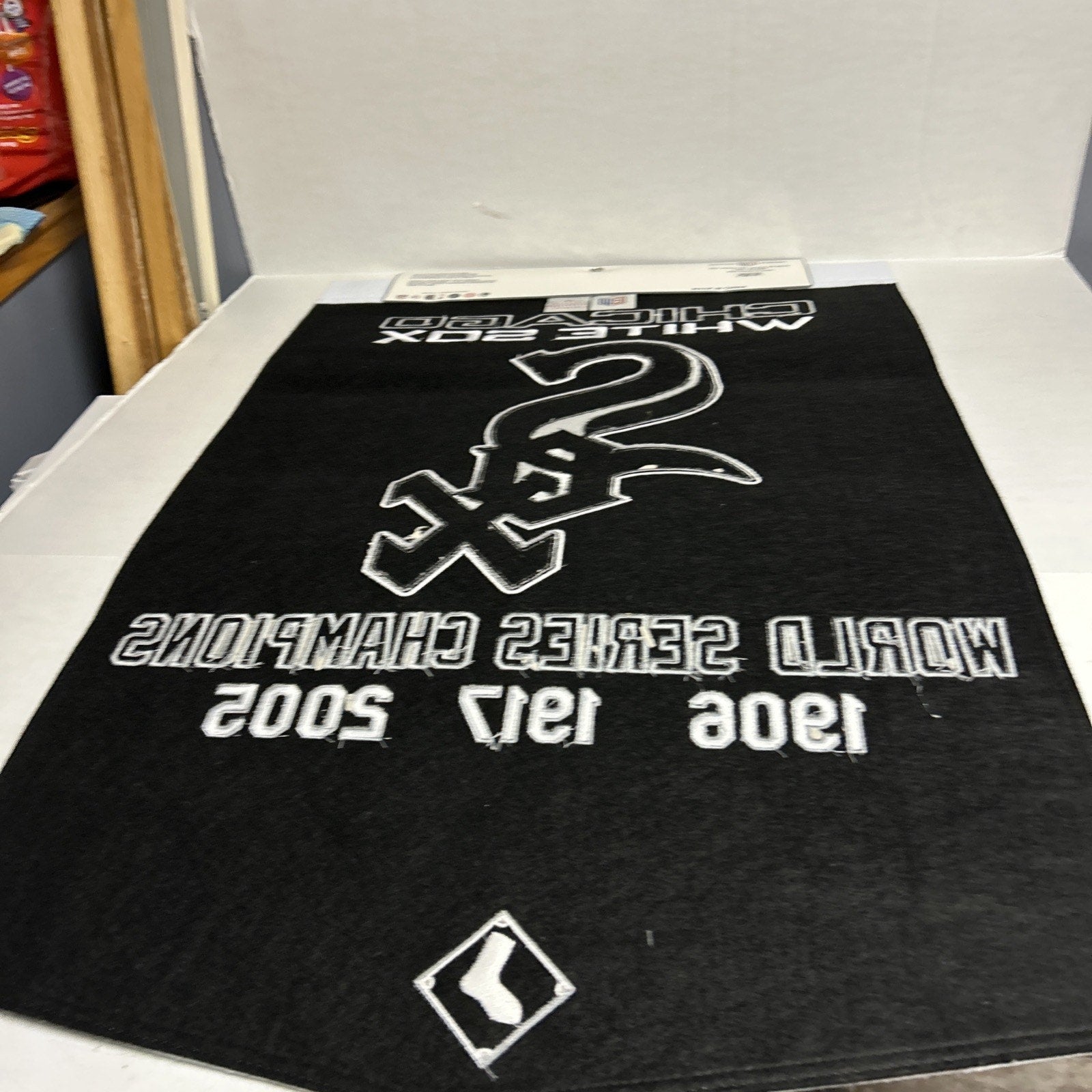 Chicago White Sox Wool Blend MLB Champions Banner, 24" x 36"