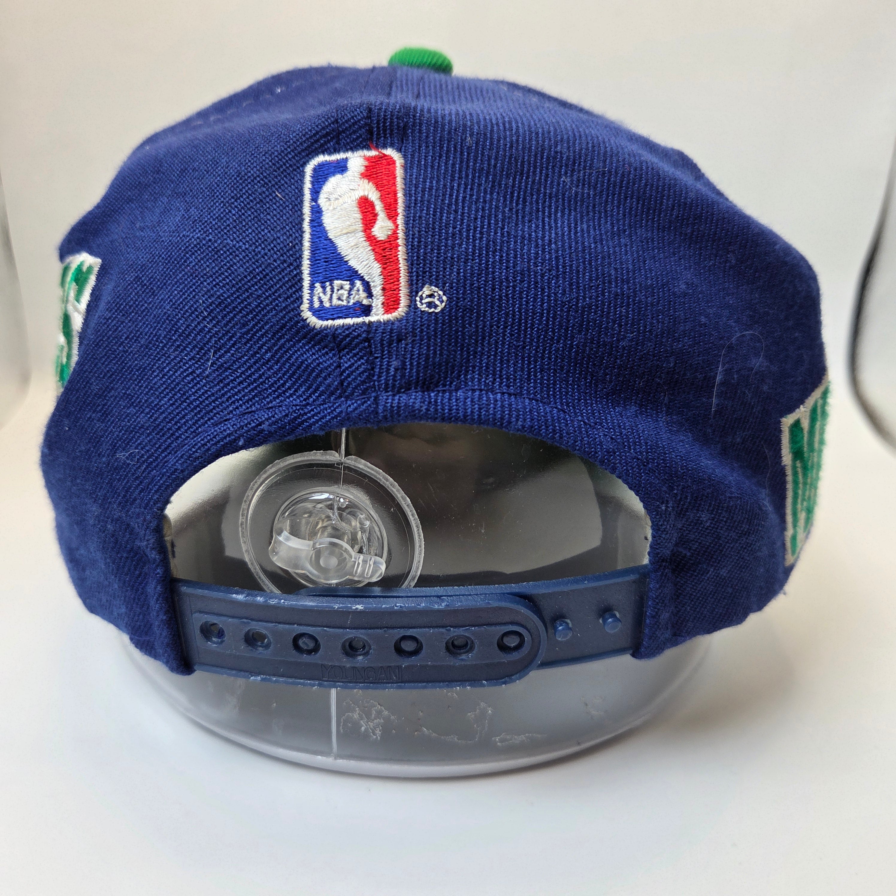 Sports Specialties Minnesota Timberwolves Vintage 90s Script Snapback Hat NBA
