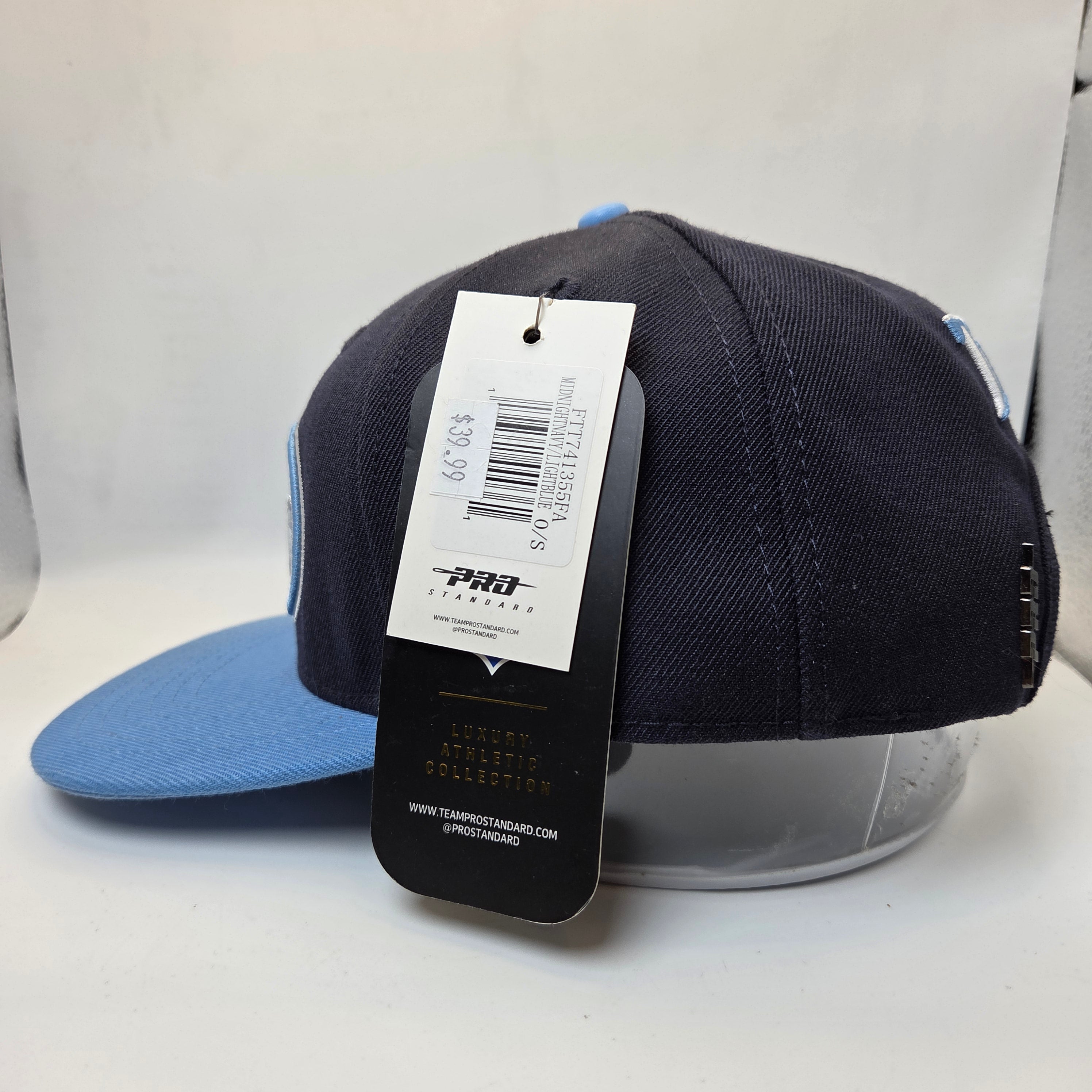 Pro Standard Tennessee Titans Snapback Hat Leather Button NFL NWT Cap