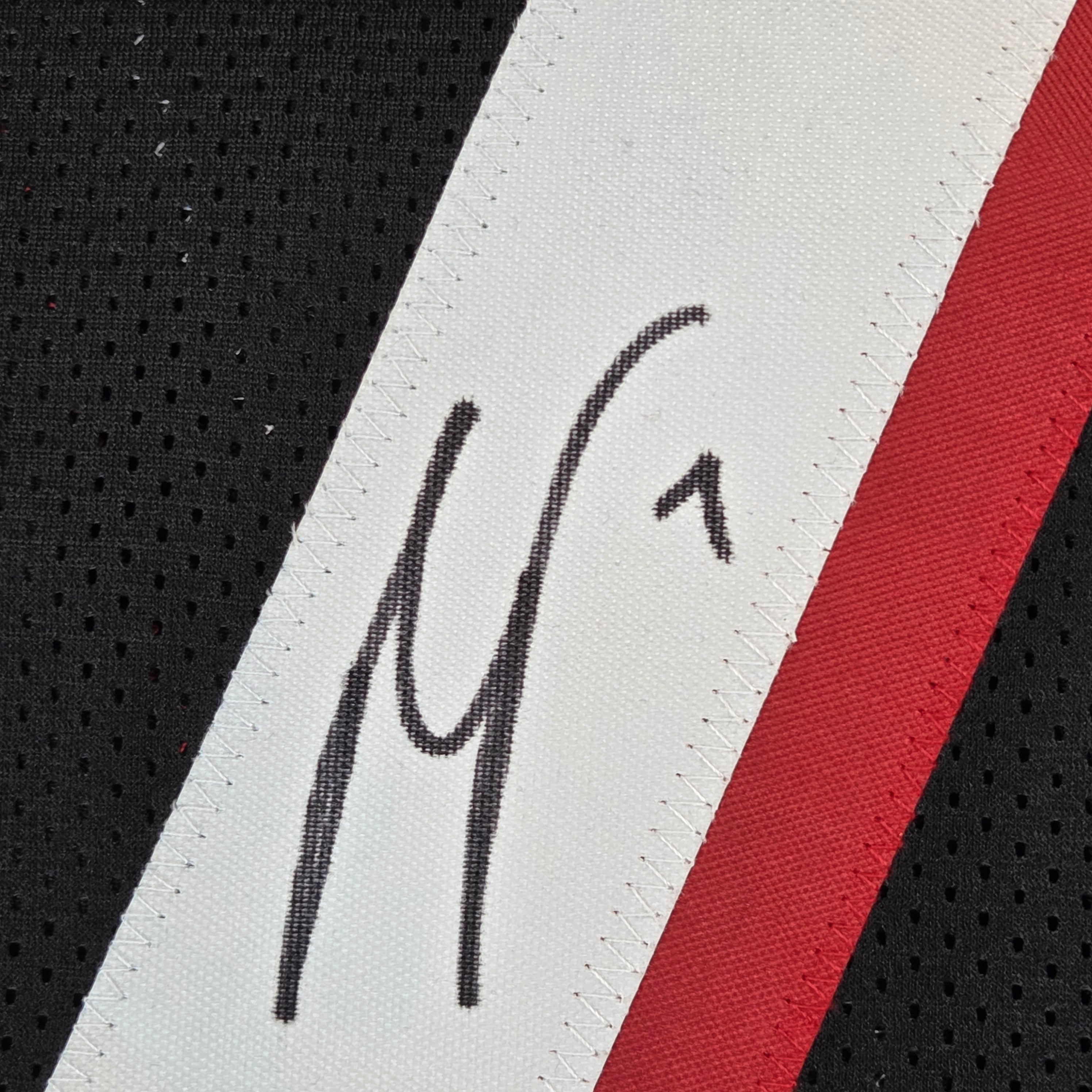 Bijan Robinson Signed Atlanta Falcons Custom Jersey BAS Witness Certified