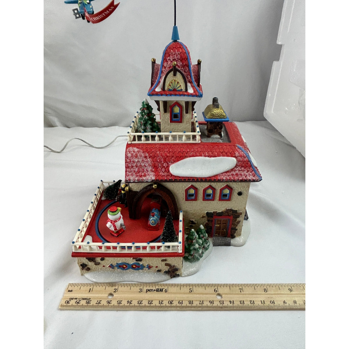 Department 56 Checking It Twice Wind-Up Toys 56757 North Pole Set 2003 Working