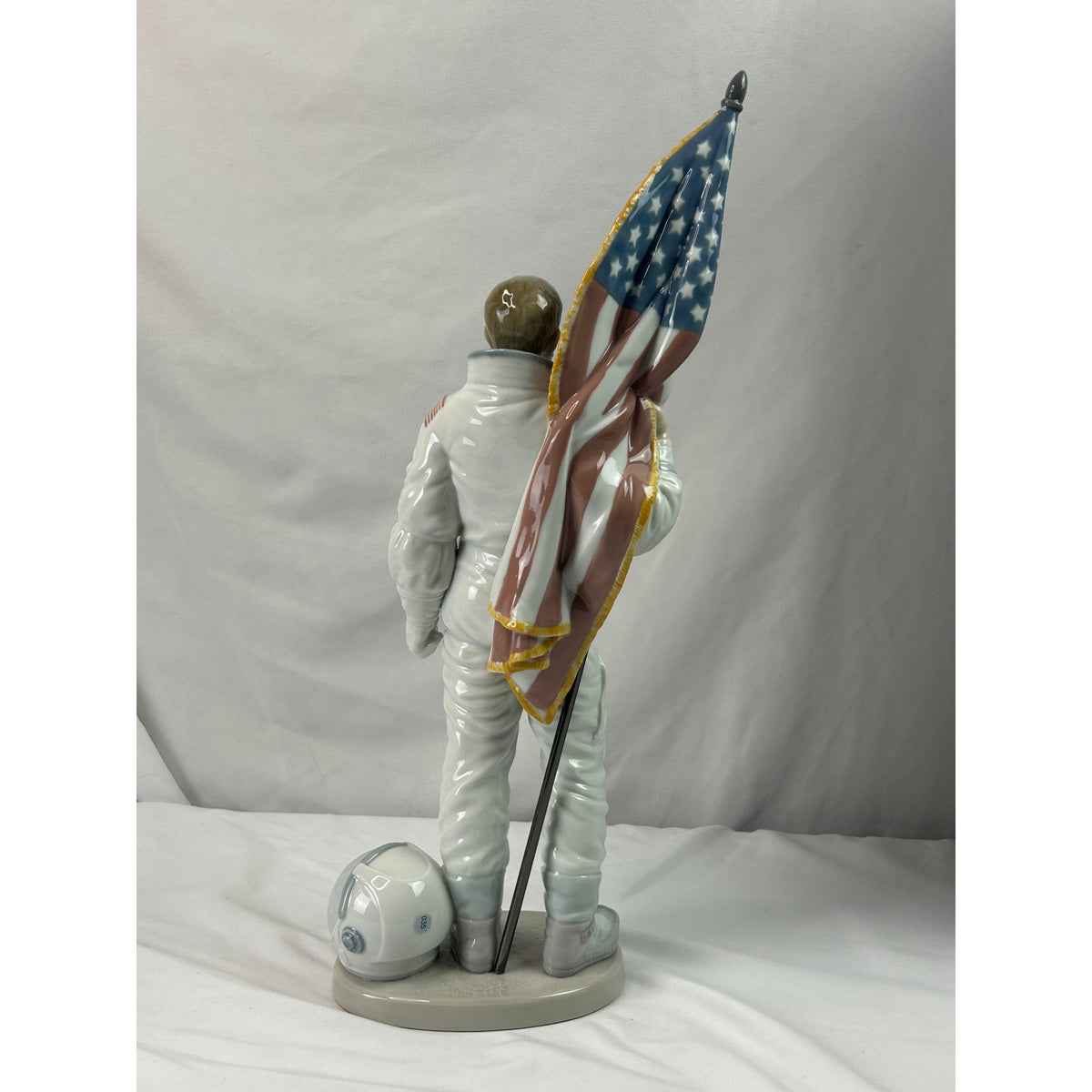 Lladro 06168 Apollo Landing Astronaut 25th Anniversary COA Original Box
