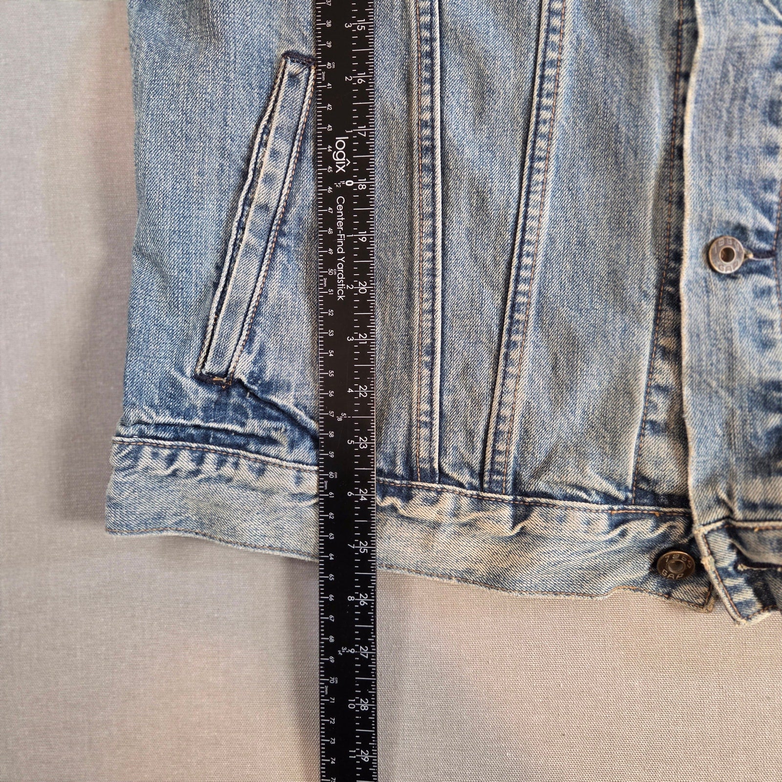 Gap 1969 Men’s Trucker Denim Jacket Medium Tint Wash Fall 2006 Size M/L Fit