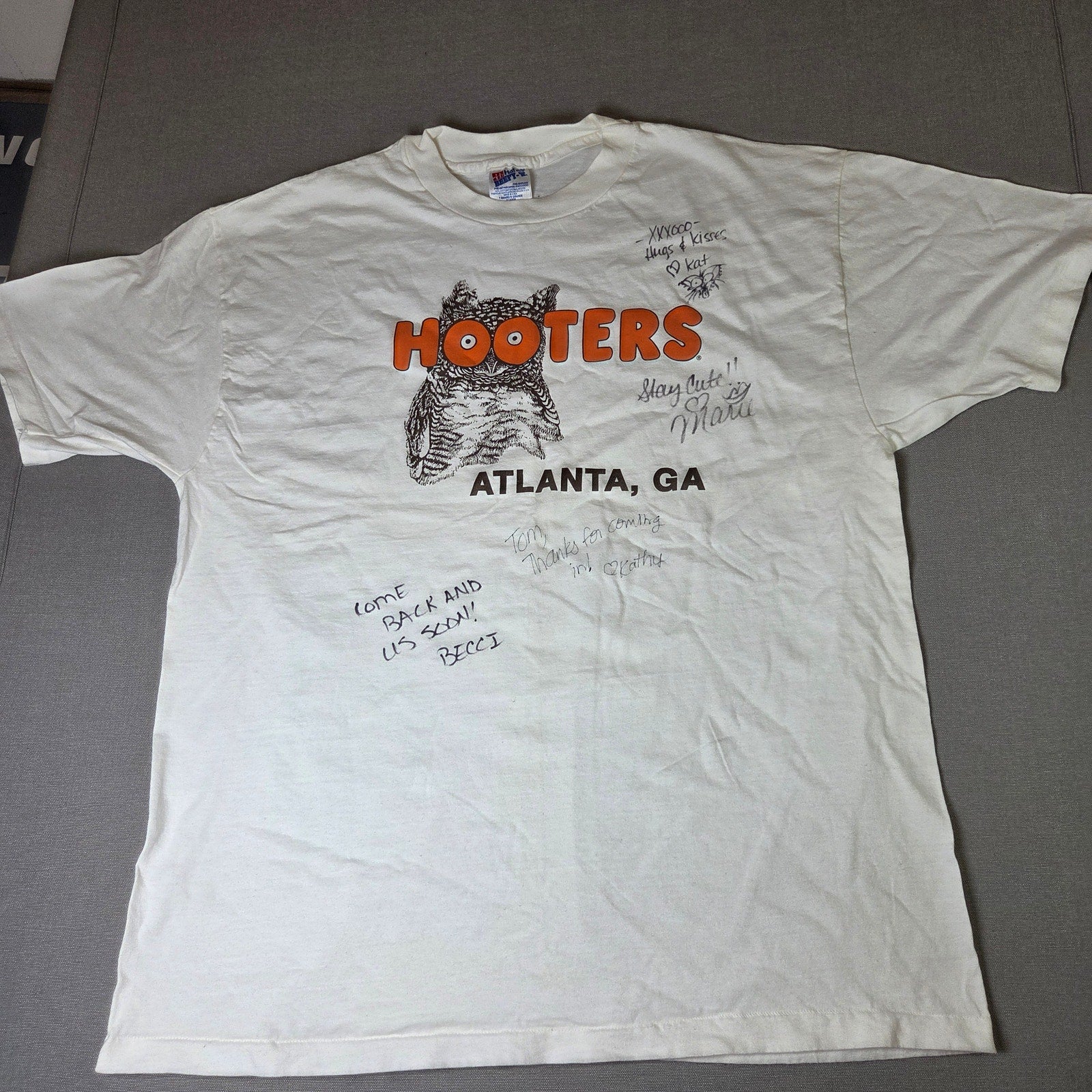 Hooters Atlanta GA Hanes Beefy-T Signed Tee XL Made USA Vintage 90s Tacky Shirt