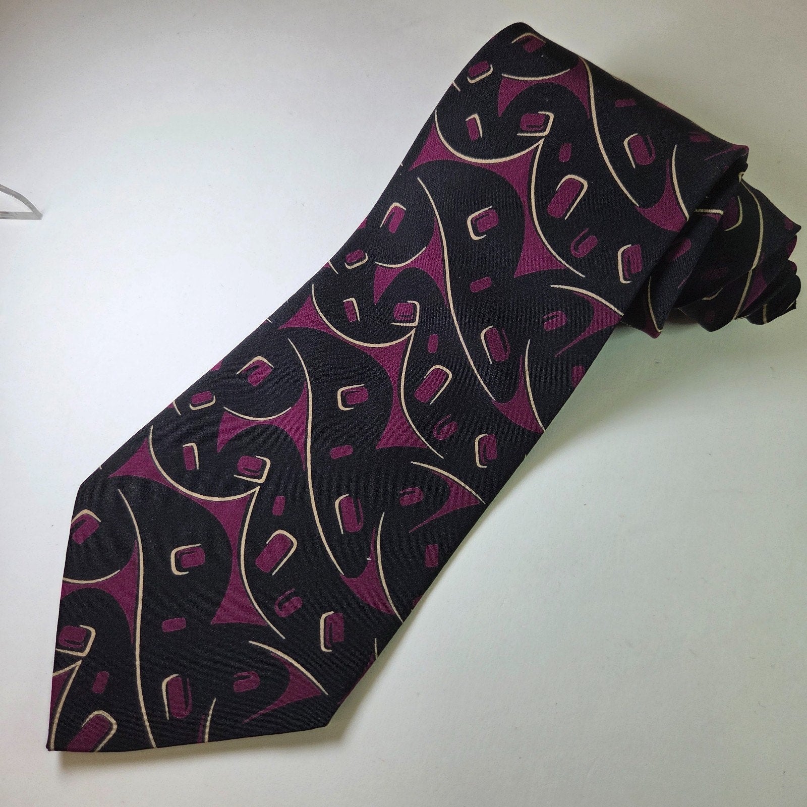 Giorgio Armani Silk Tie Black Purple Tan Geometric Abstract Italy 58x3.25