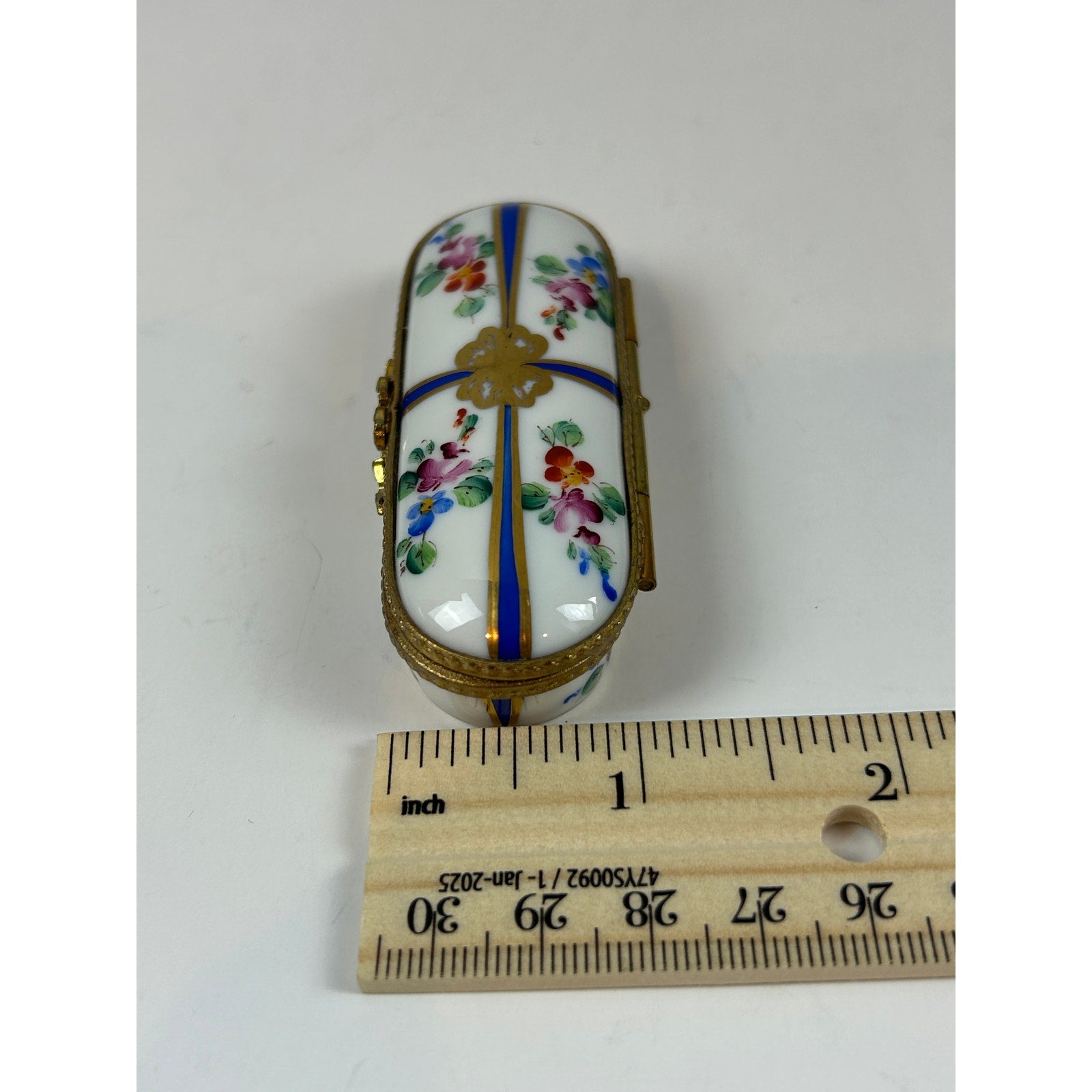 Rochard Limoges France Hand Painted Trinket Box Bow Clasp Floral Gold
