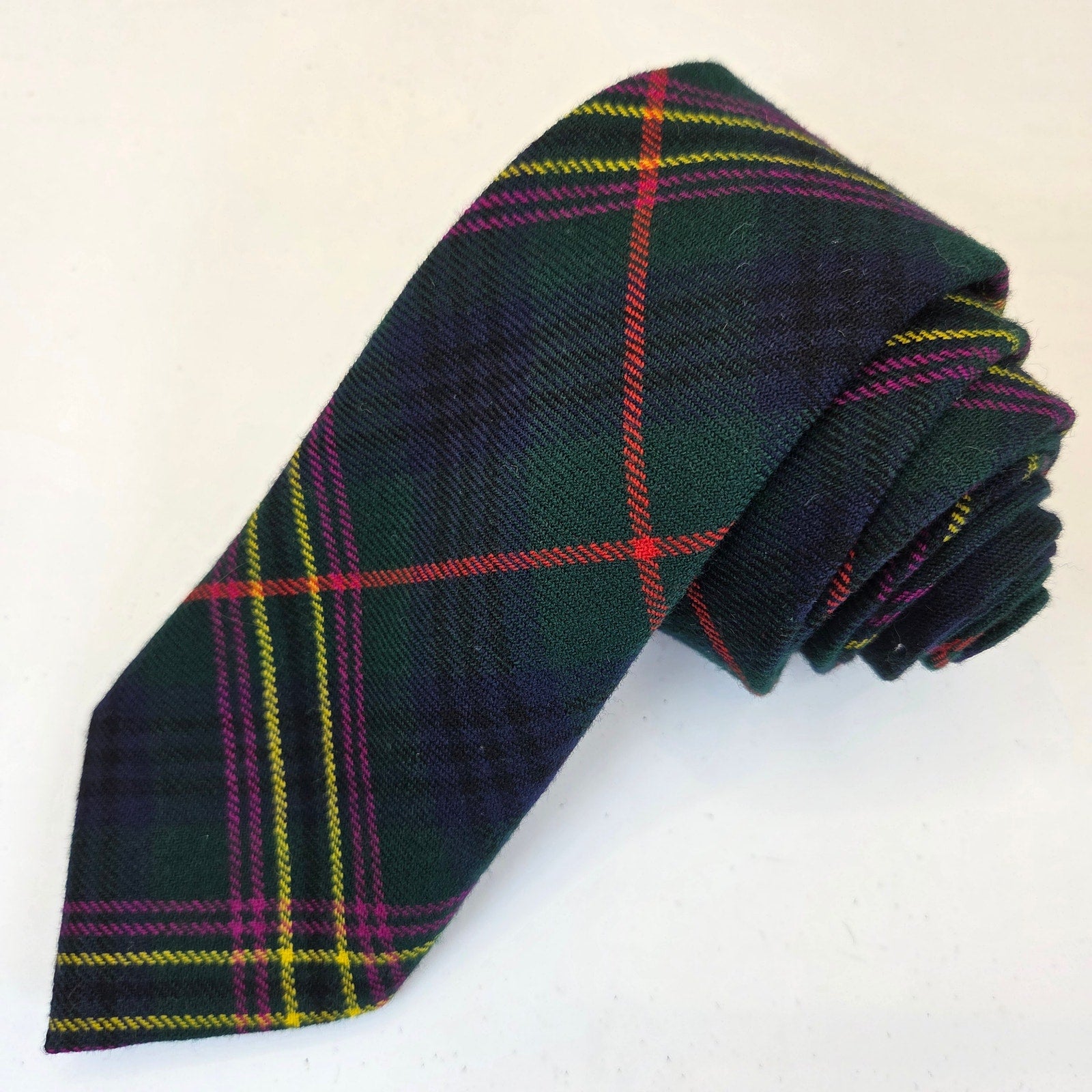 Original Scottish Kennedy Clan Tartan Pure Wool Tie Woven in Scotland 3"x57"