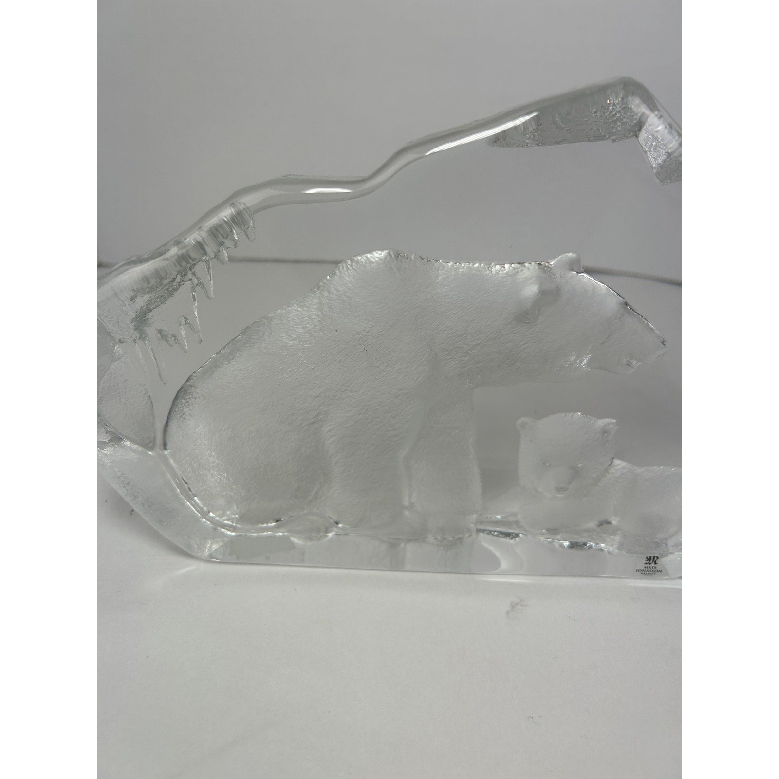 Mats Jonasson Maleras Sweden Crystal Polar Bear and Cub Heavy Glass Sculpture