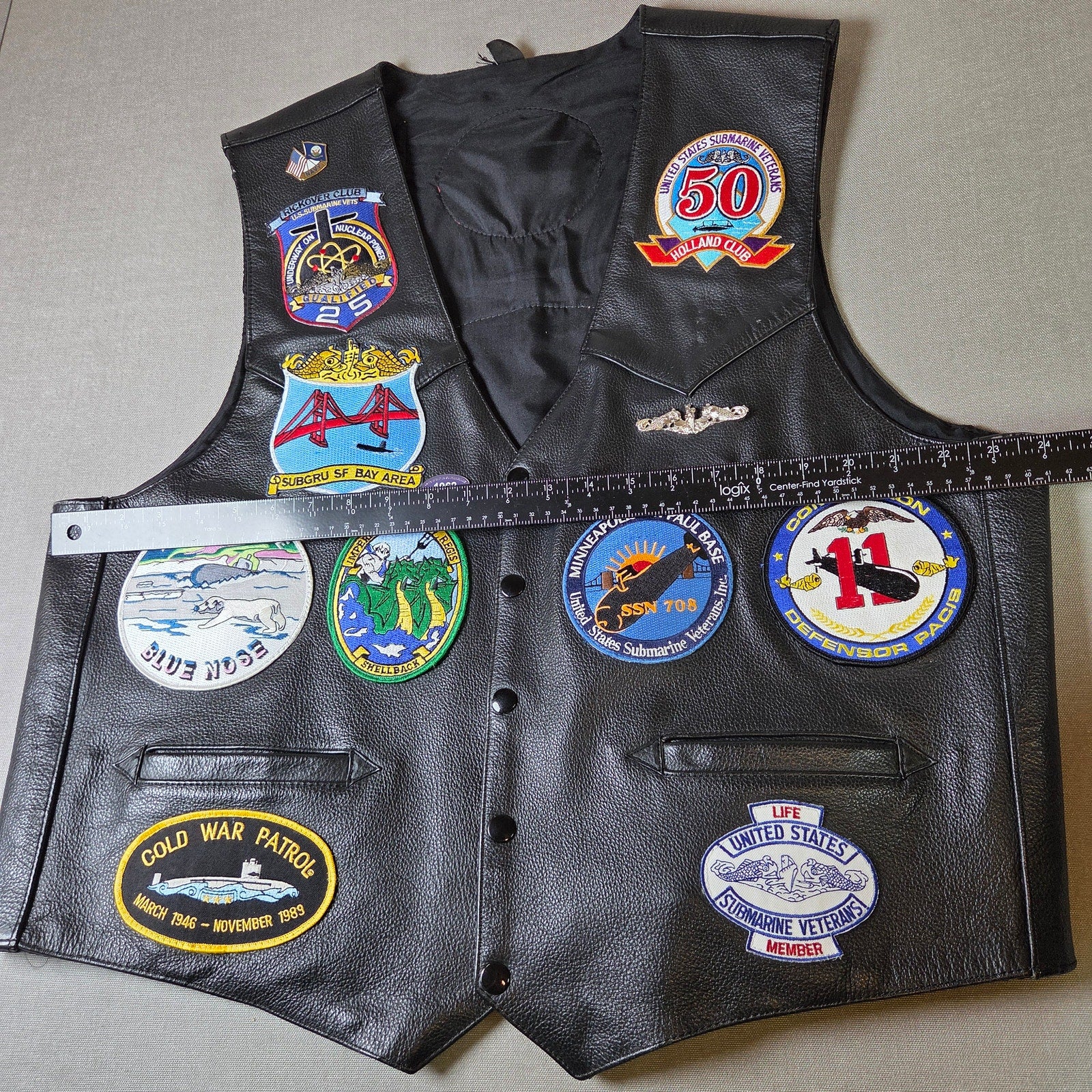 U.S. Navy Submarine Veterans Leather Vest Size 50 Cold War Patch Covered