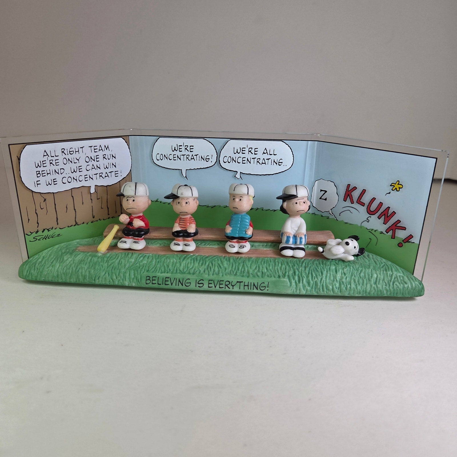 Hallmark Peanuts Gallery The Winning Team Baseball Figurine Snoopy 2000 LE