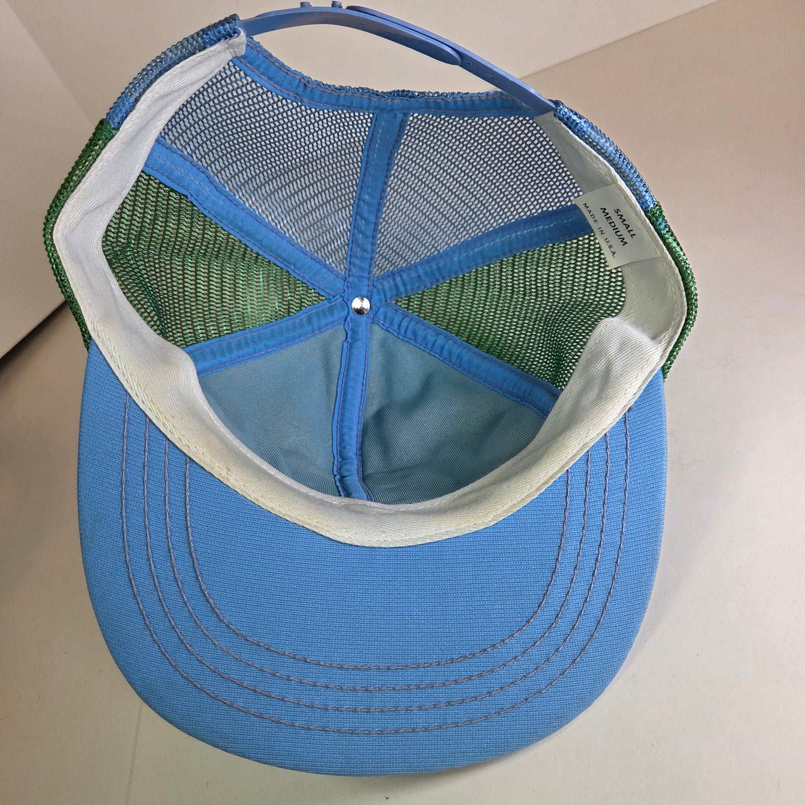 Vintage 1980s Shakespeare Fishing Trucker Hat Snapback USA