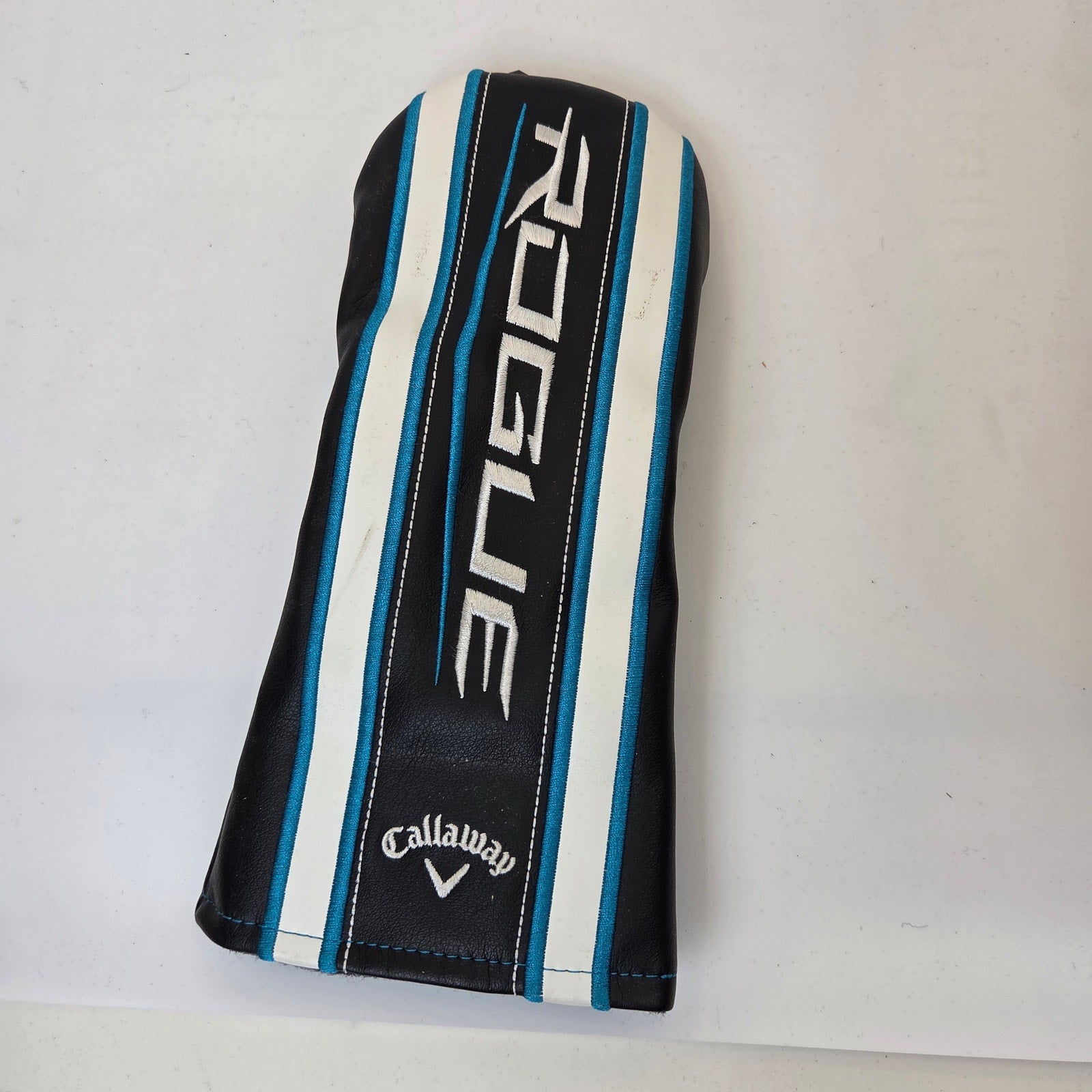 Callaway Rogue Fairway Wood Headcover w 4 Number Tag OEM Golf Cover