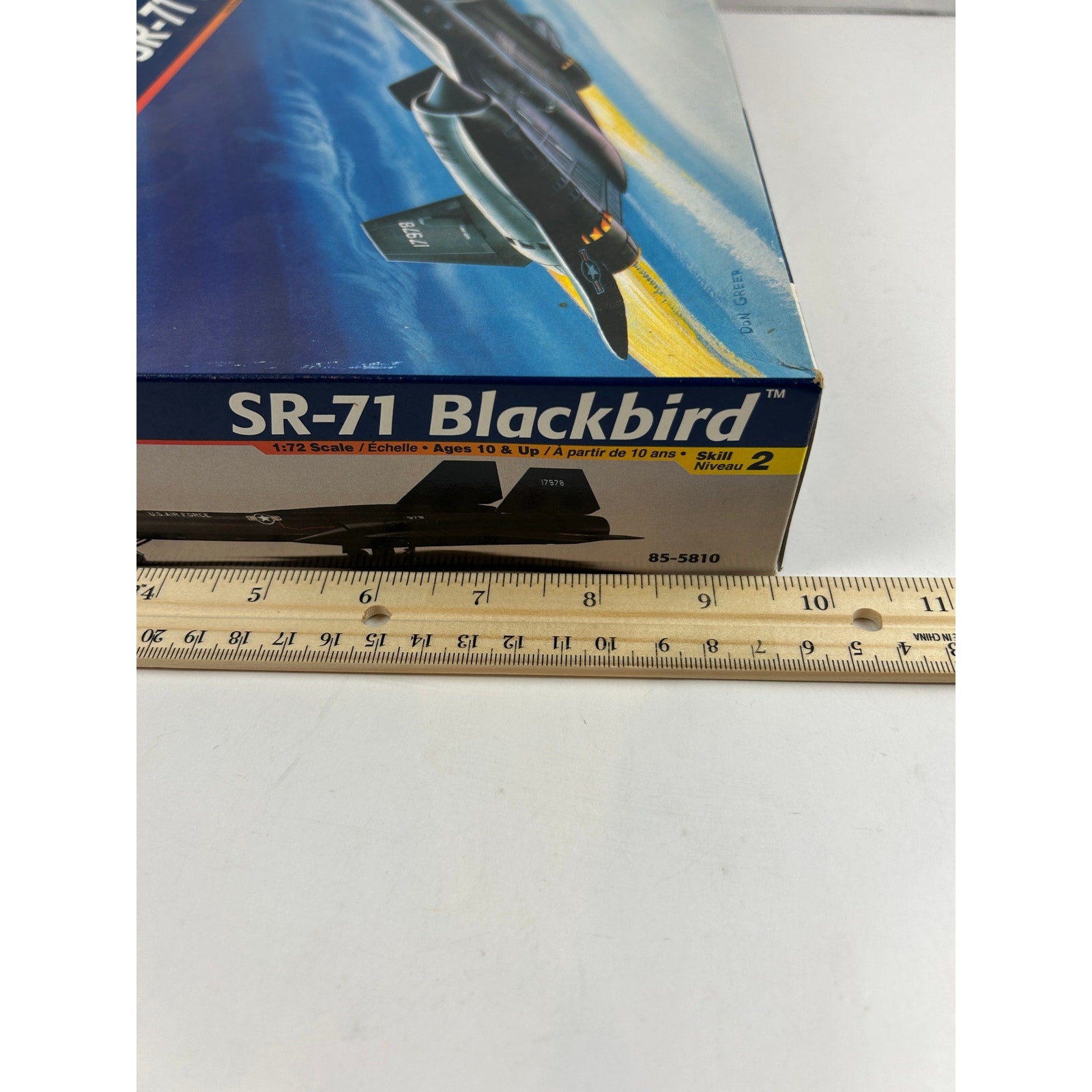 Revell SR-71 Blackbird 1:72 Scale Model Kit 85-5810 2004 Release Sealed Inside