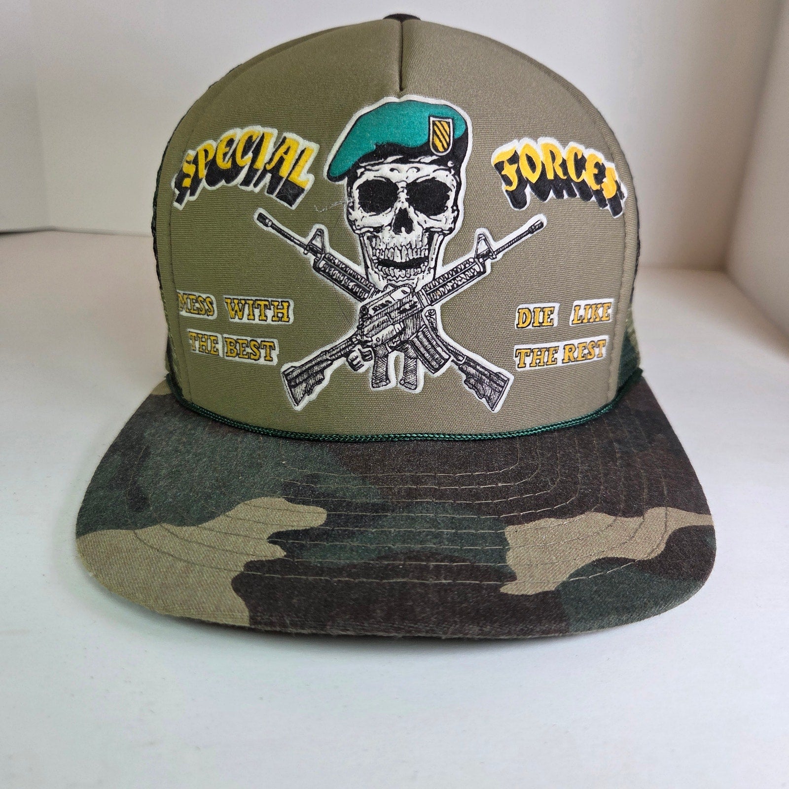 Vintage Taiwan ROC Special Forces Mesh Snapback Hat Skull Rifles Camo 1980s