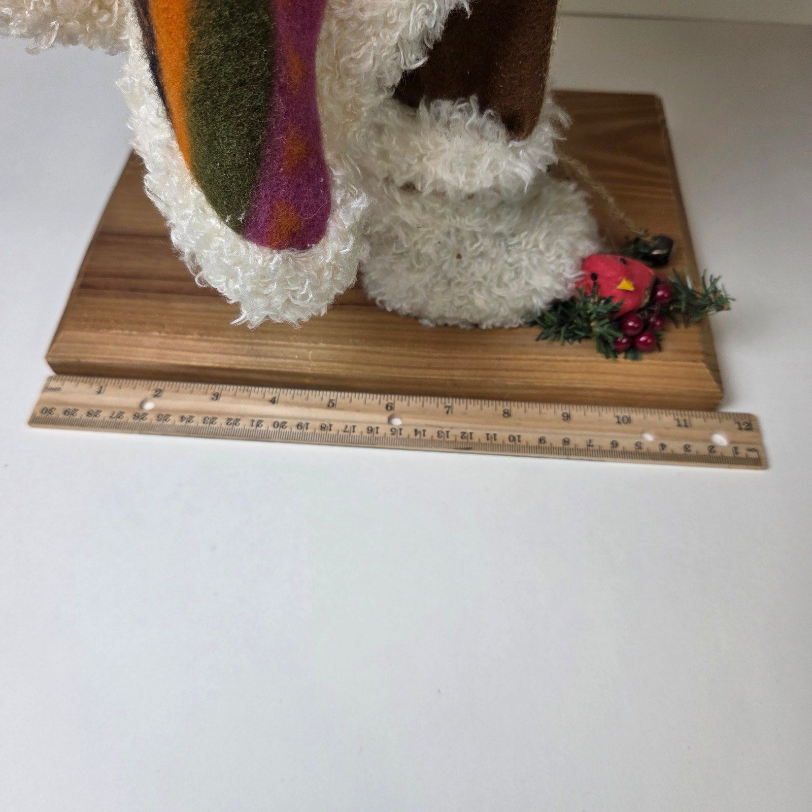 Folk Art Unbranded Santa Claus Christmas Statue 20″ on Wood Base